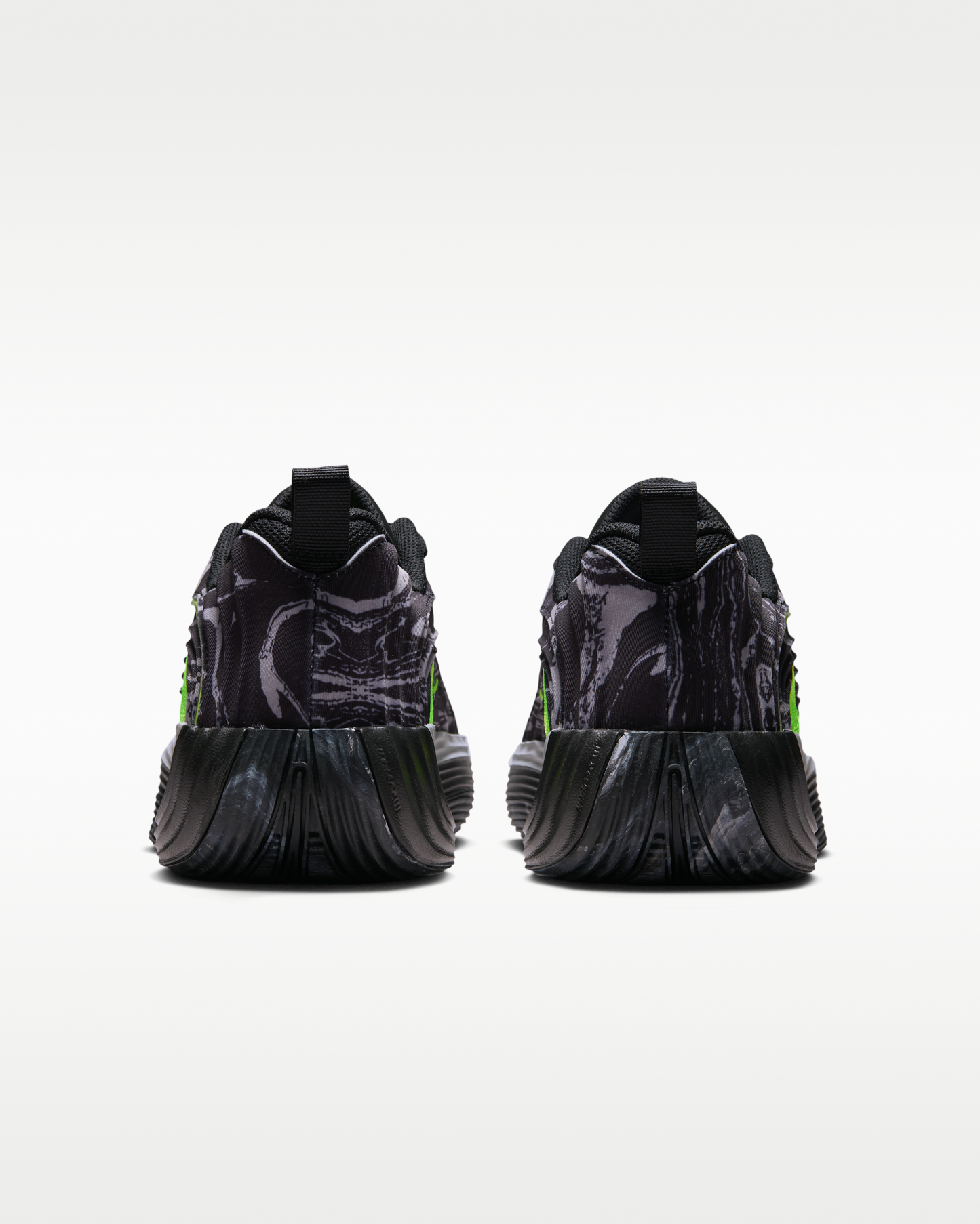 Giannis Immortality 5 Basketball Shoes - Black/Light Smoke Grey/Volt - View 6