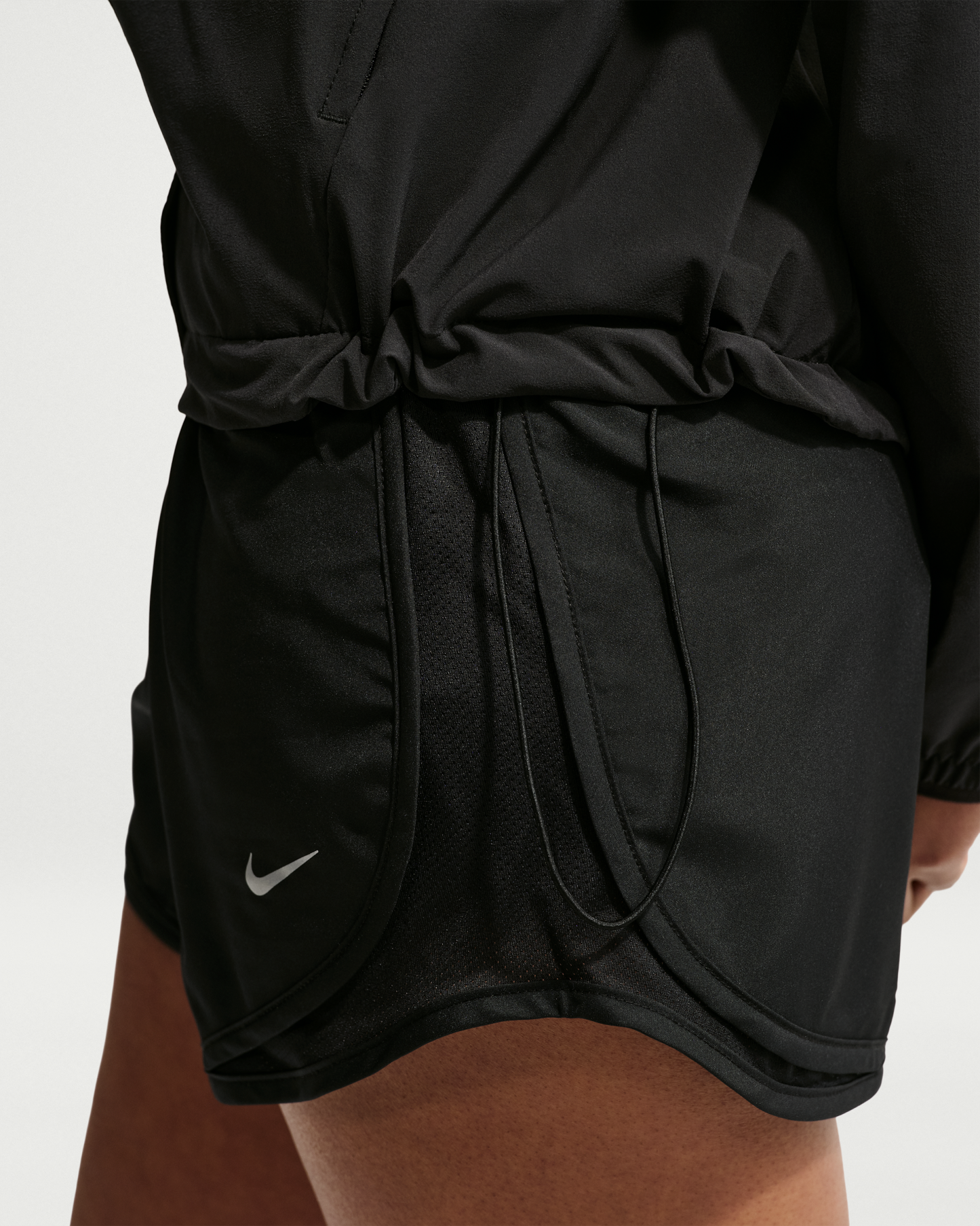 Nike Swift Women's Repel Packable Running Jacket - Black - View 7