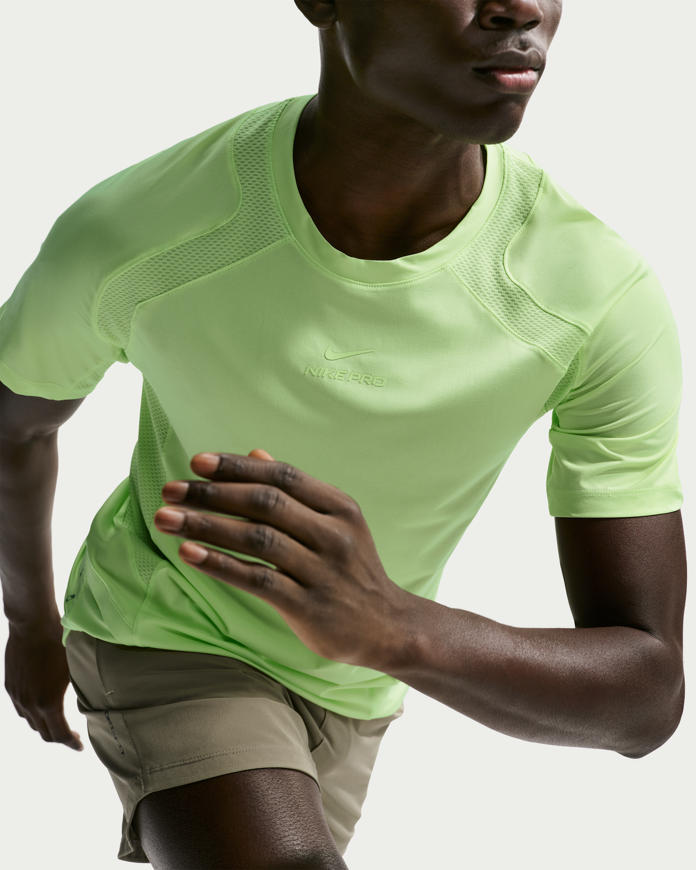 Nike Pro Training Men's Dri-FIT ADV Short-Sleeve Top - Light Liquid Lime/Light Liquid Lime/Light Liquid Lime - View 3