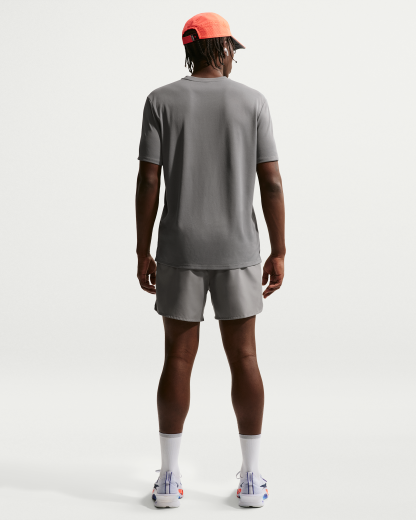 Nike Miler Men's Dri-FIT Short-Sleeve Running Top - Smoke Grey/Iron Grey - View 5