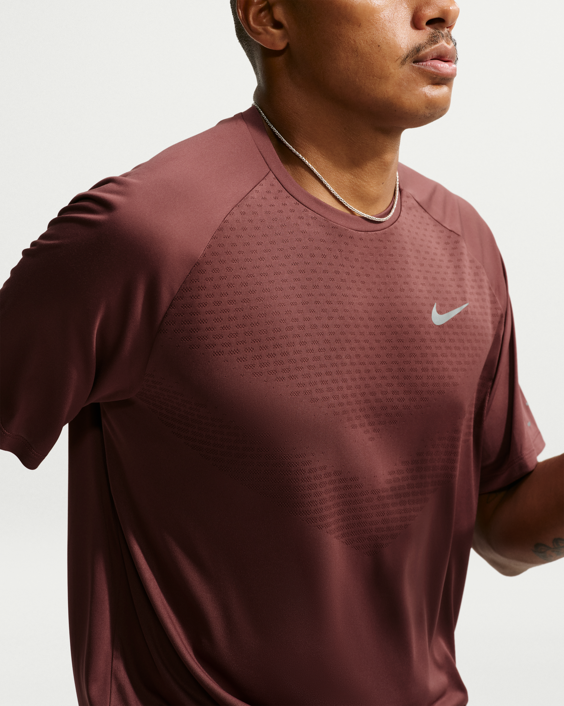 Nike Stride Men's Dri-FIT ADV Short-Sleeve Running Top - Light Boulder - View 3