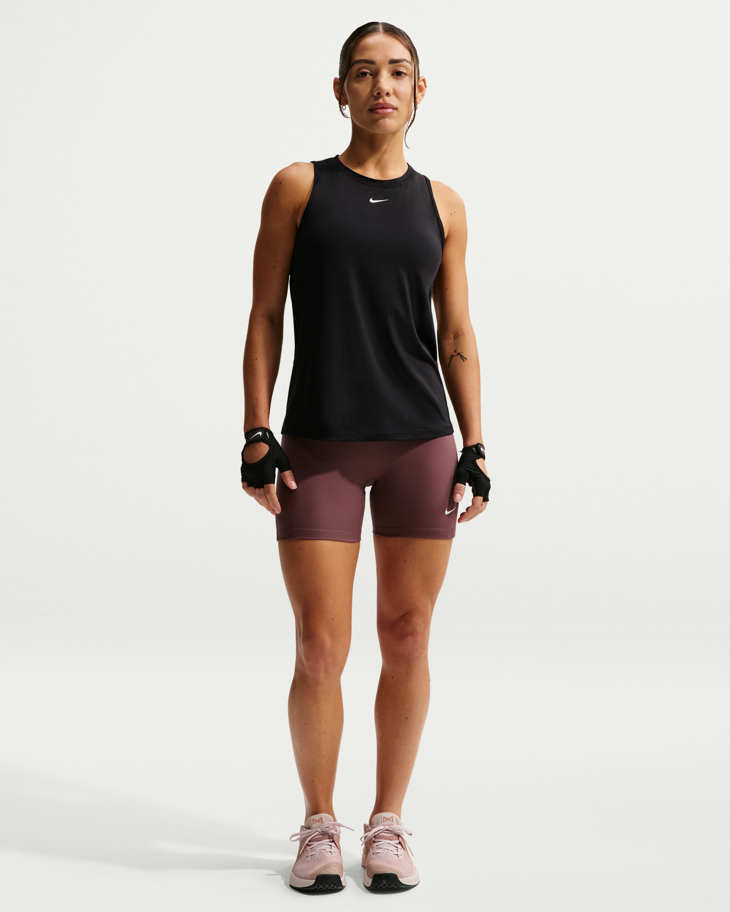 Nike One Classic Women's Dri-FIT Tank Top - Black/White - View 4