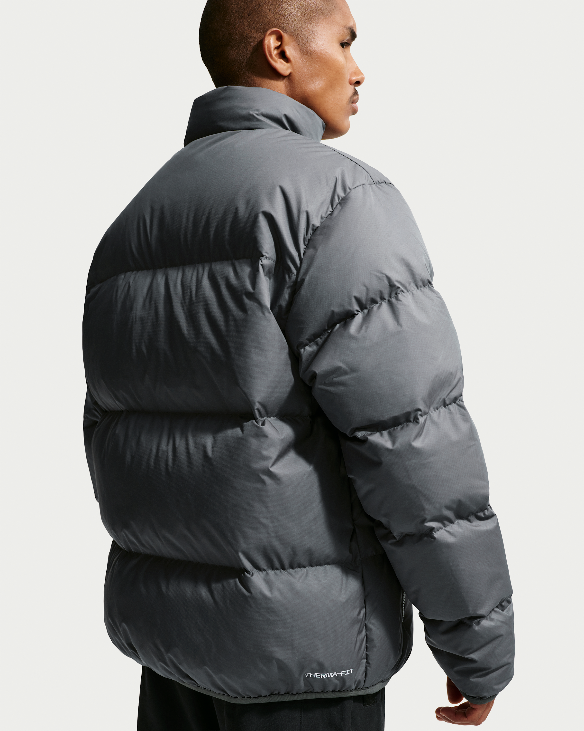 Nike Sportswear Club Men's Therma-FIT Down Puffer Jacket - Iron Grey/White - View 2