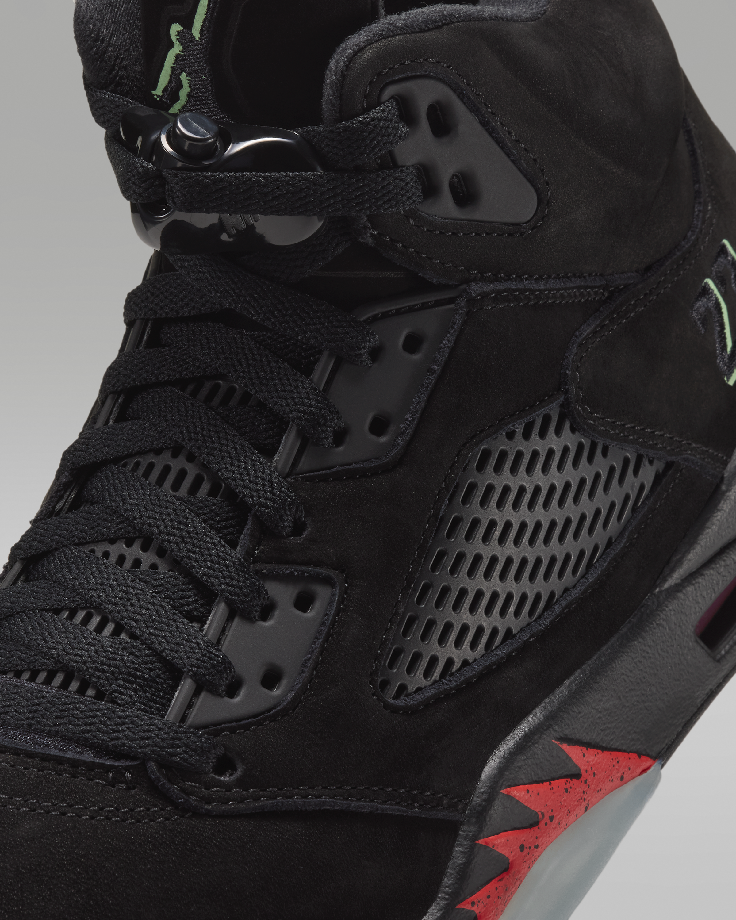 Air Jordan 5 Retro 'Halloween' Men's Shoes - Black/Picante Red/Glow In The Dark/Black - View 7