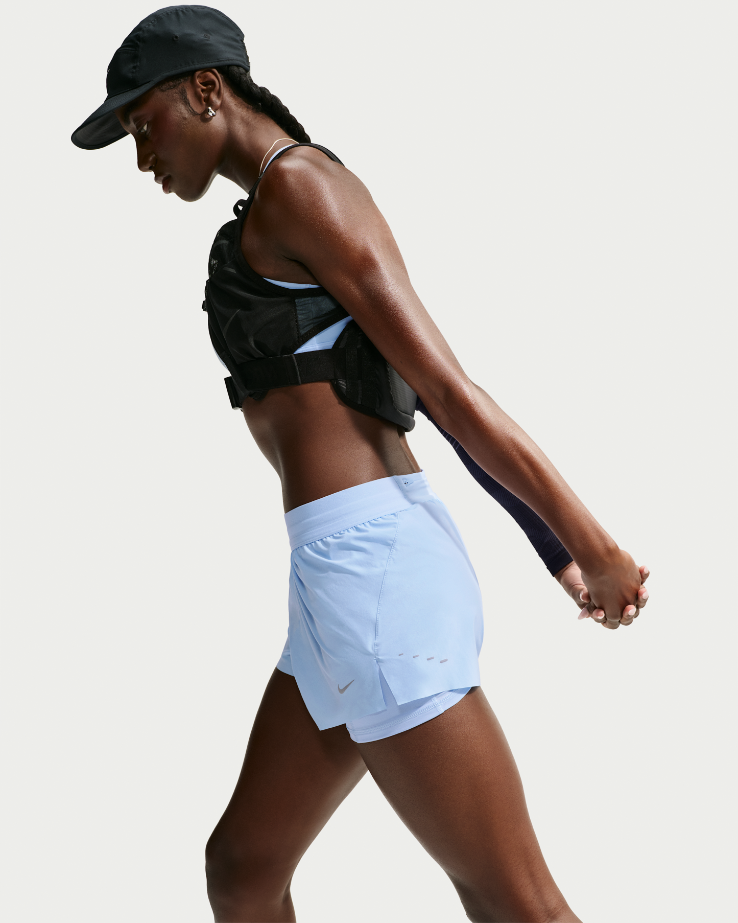 Nike Swift Women's Dri-FIT Mid-Rise 2-in-1 Running Shorts - Aluminium/Gridiron - View 4