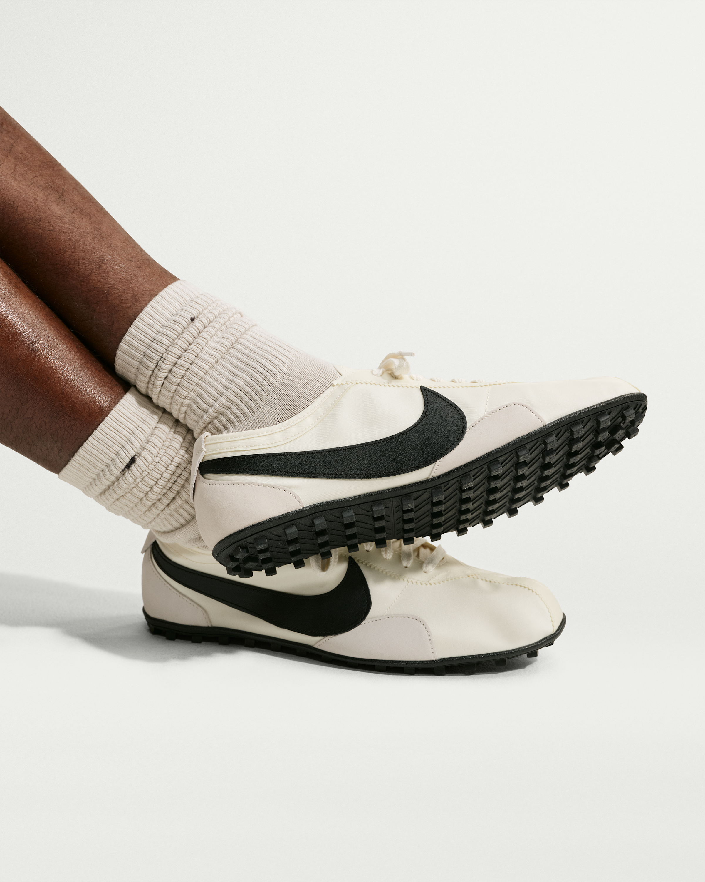 Nike Moon Shoe OG Men's Shoes - Sail/Sail/Black - View 9