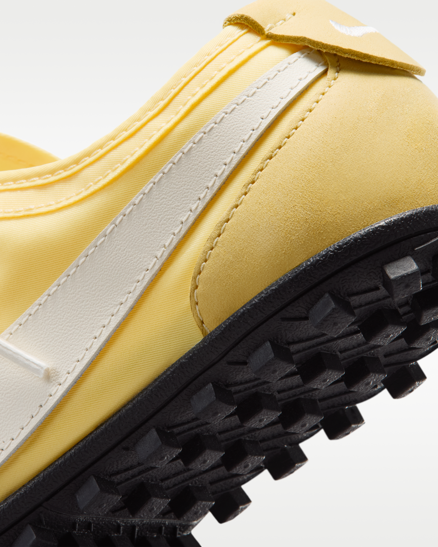 Nike Moon Shoe OG Women's Shoes - Soft Yellow/Black/Soft Pearl - View 8