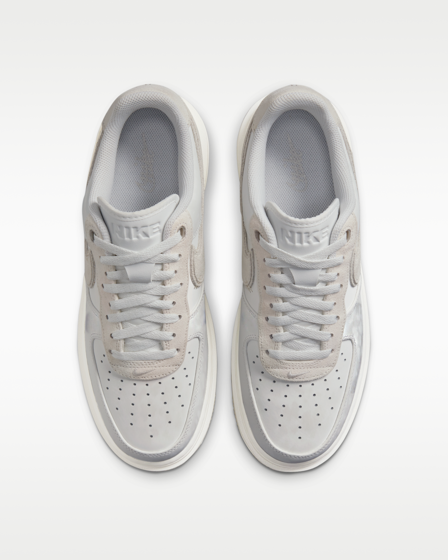 Nike Air Force 1 Luxe Men's Shoes - Summit White/Light Bone/Summit White - View 4