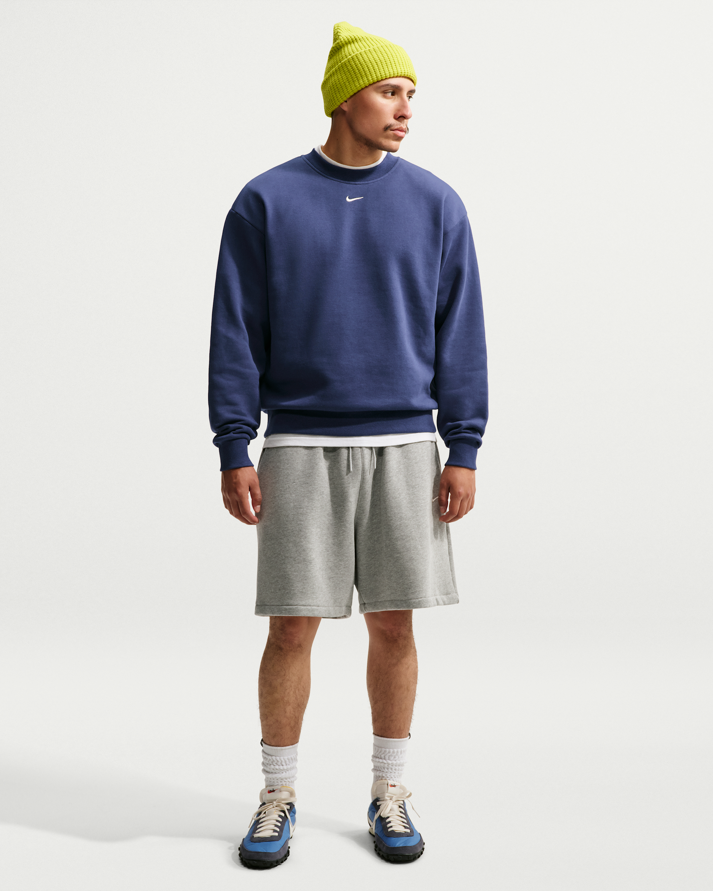 Nike Solo Fleece Men's Crew-Neck Sweatshirt - Midnight Navy/Sail - View 4