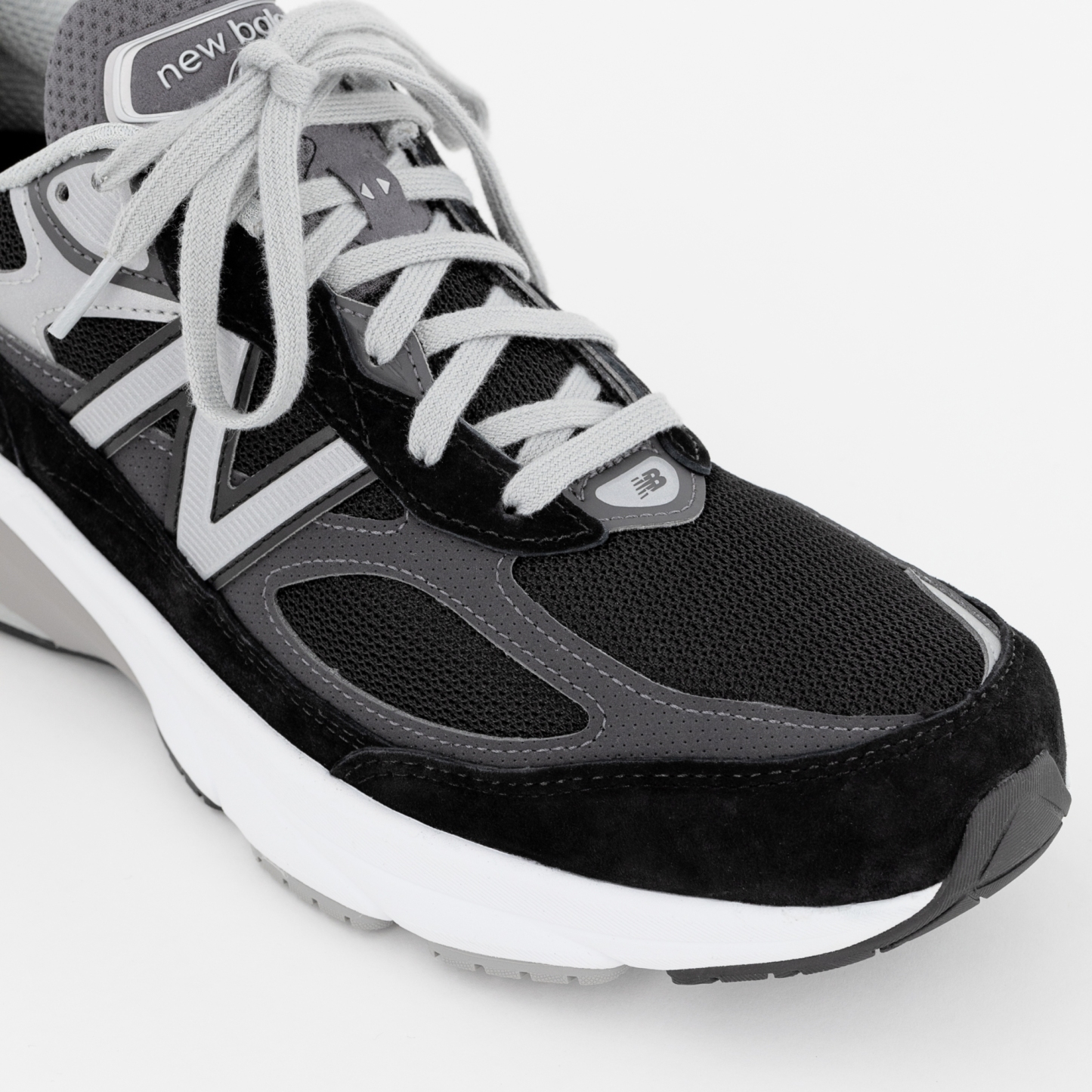 New Balance Made in USA 990v6, M990BK6