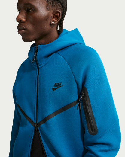 Nike Tech Men's Fleece Windrunner Full-Zip Jacket - Court Blue/Black - View 3
