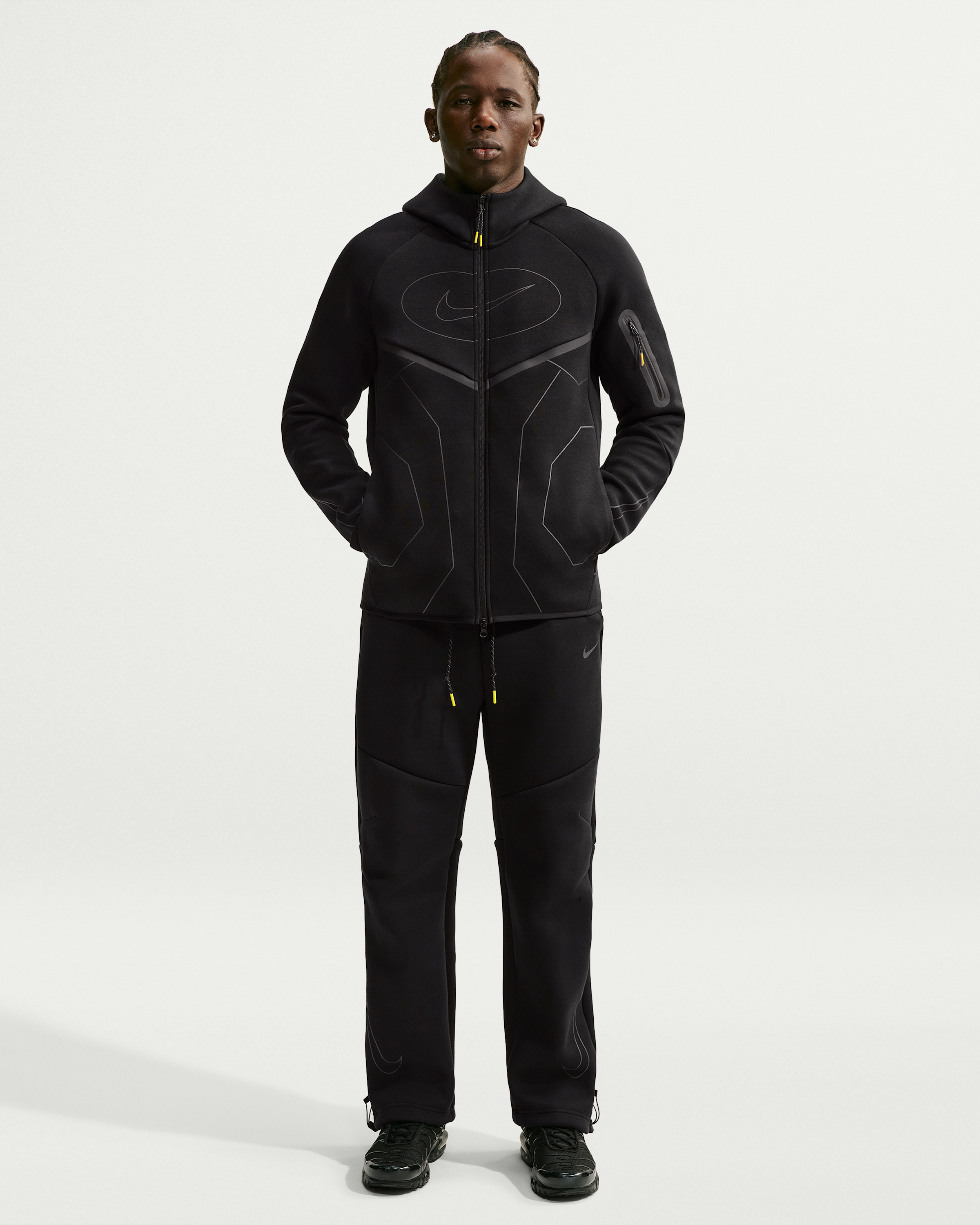 Nike Tech Men's Full-Zip Fleece Windrunner Hoodie - Black - View 4