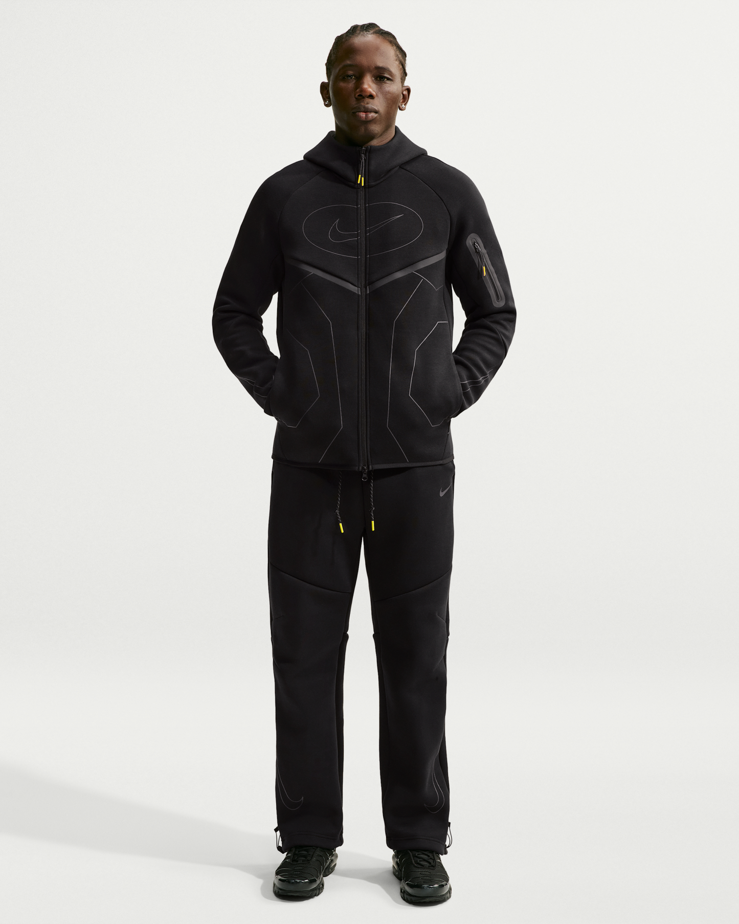 Nike Tech Men's Full-Zip Fleece Windrunner Hoodie - Black - View 4