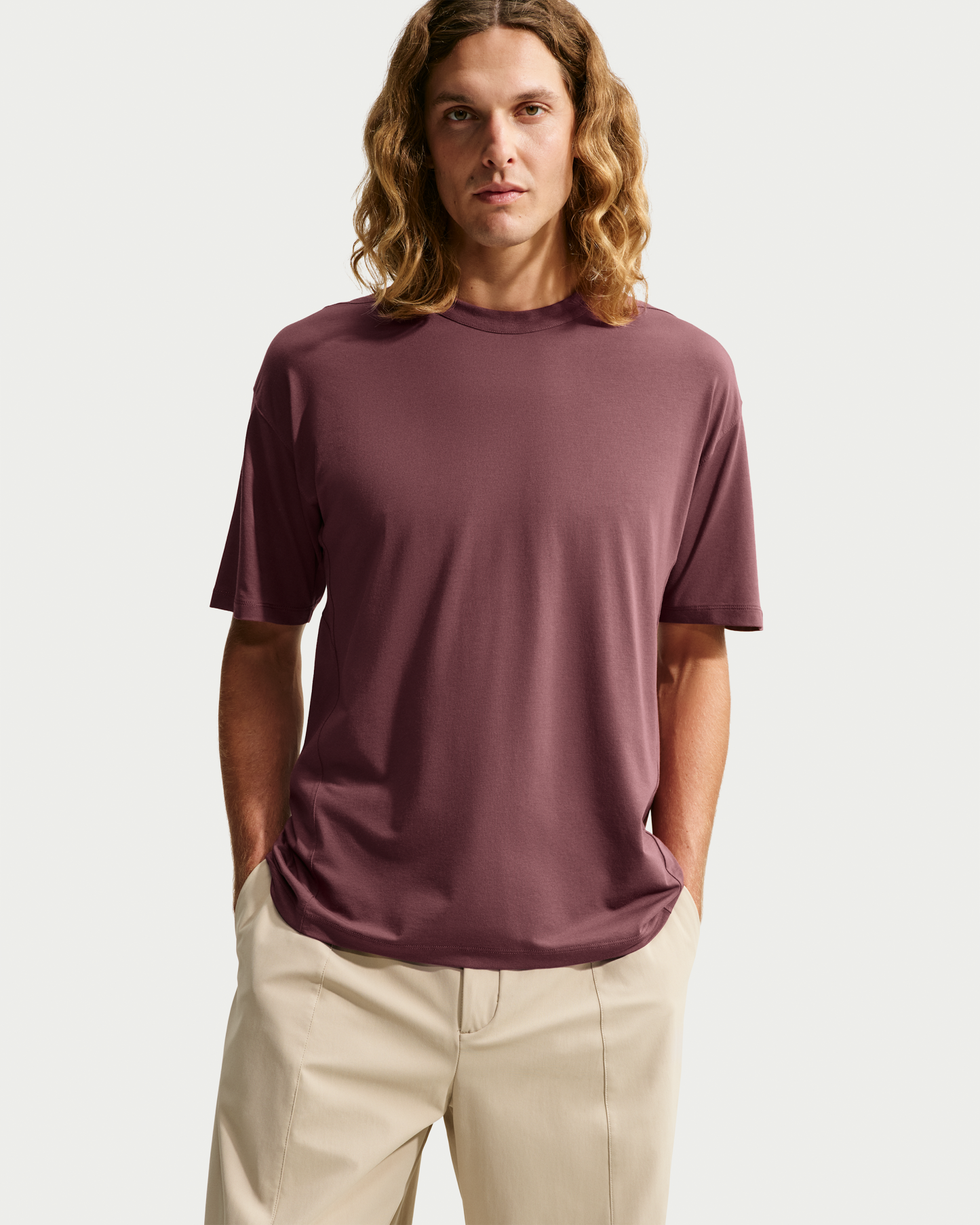 Nike 24.7 ImpossiblySoft Light Men's Dri-FIT Short-Sleeved T-Shirt - Light Boulder/Black/Burgundy Crush - View 3