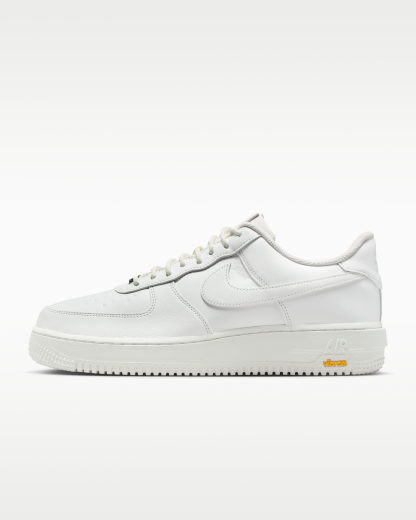 Air Force 1 GORE-TEX Vibram® Men's Waterproof Shoes - Summit White/Off-White/Speed Yellow/Summit White - View 1