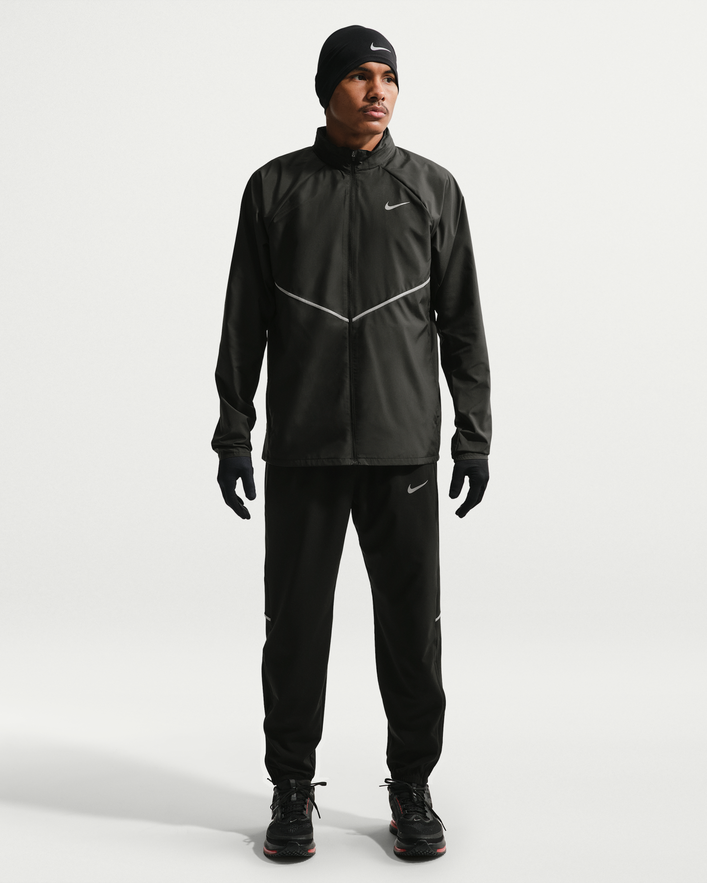 Nike Miler Men's Repel UV Protection Hooded Running Jacket - Black/Black - View 4