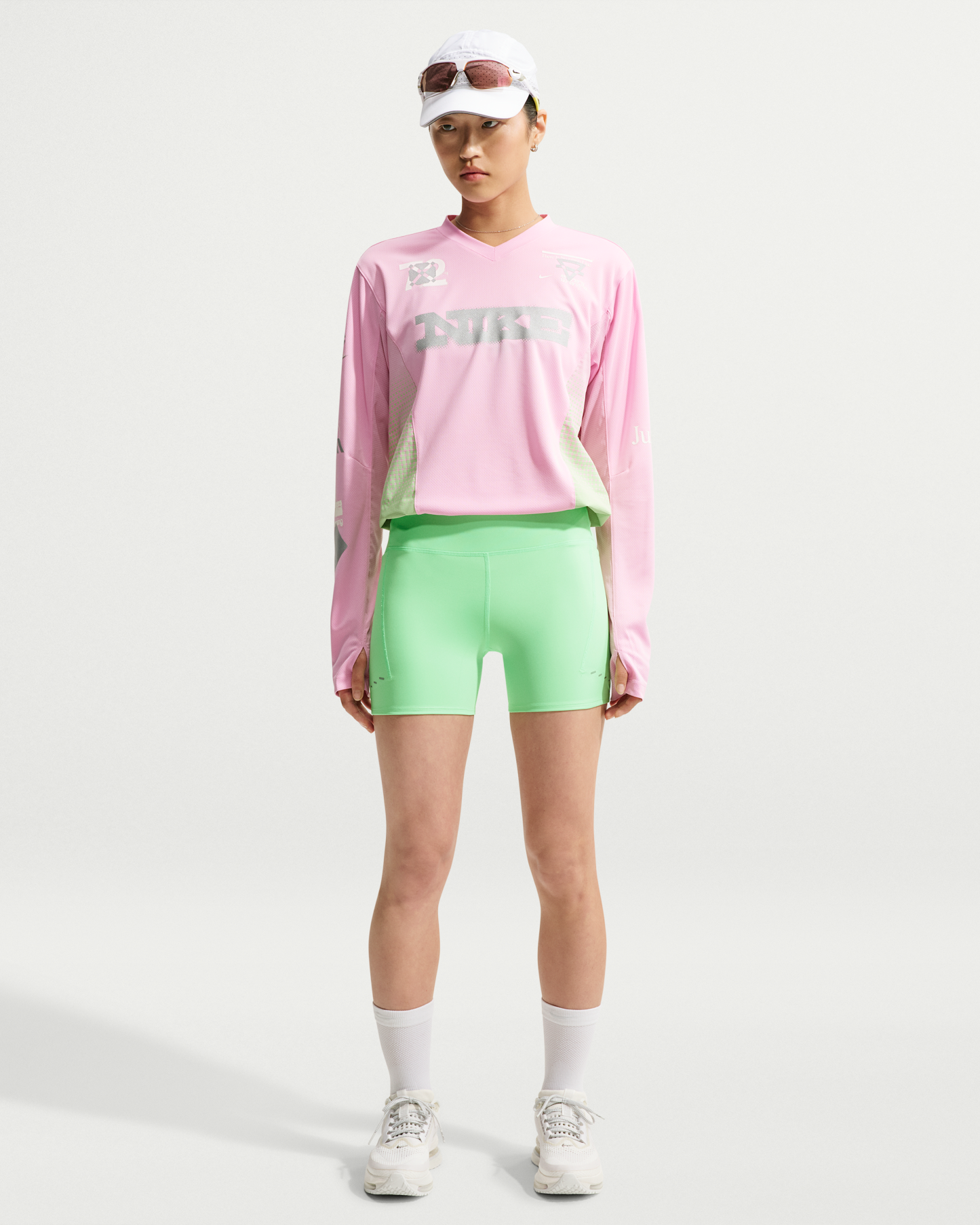Nike Swift Women's High-Waisted 10cm (approx.) Tight Running Shorts with Pockets - Illusion Green - View 1