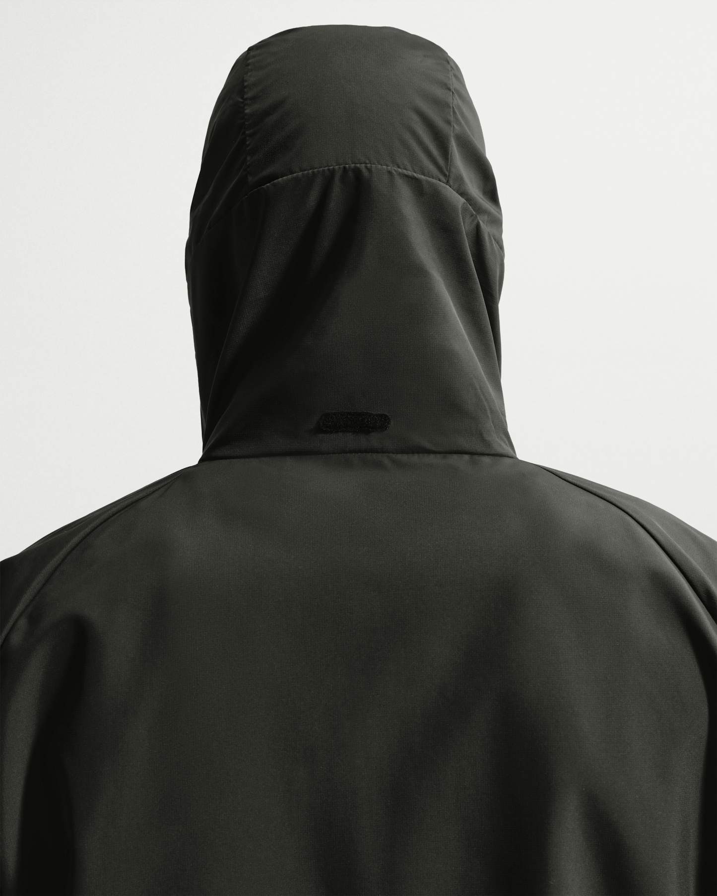 Nike Miler Men's Repel UV Protection Hooded Running Jacket - Black/Black - View 6