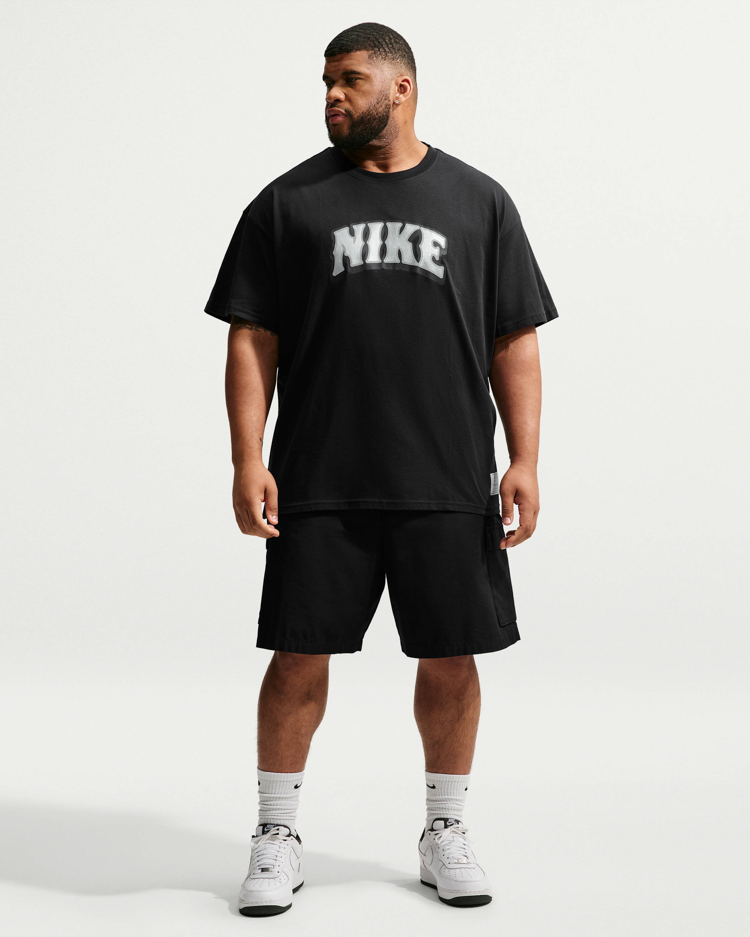 Nike Sportswear T-Shirt - Black - View 9