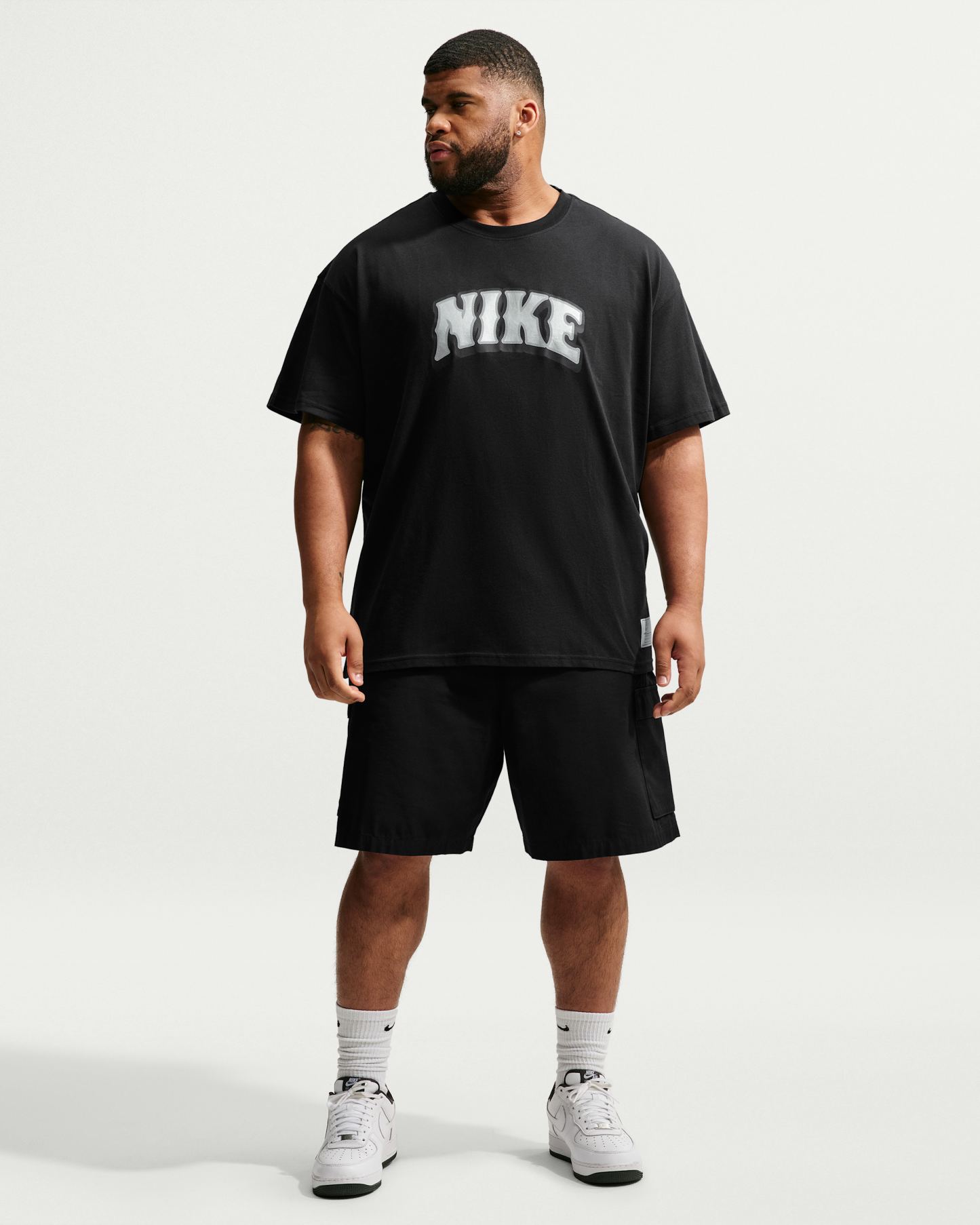 Nike Sportswear T-Shirt - Black - View 9