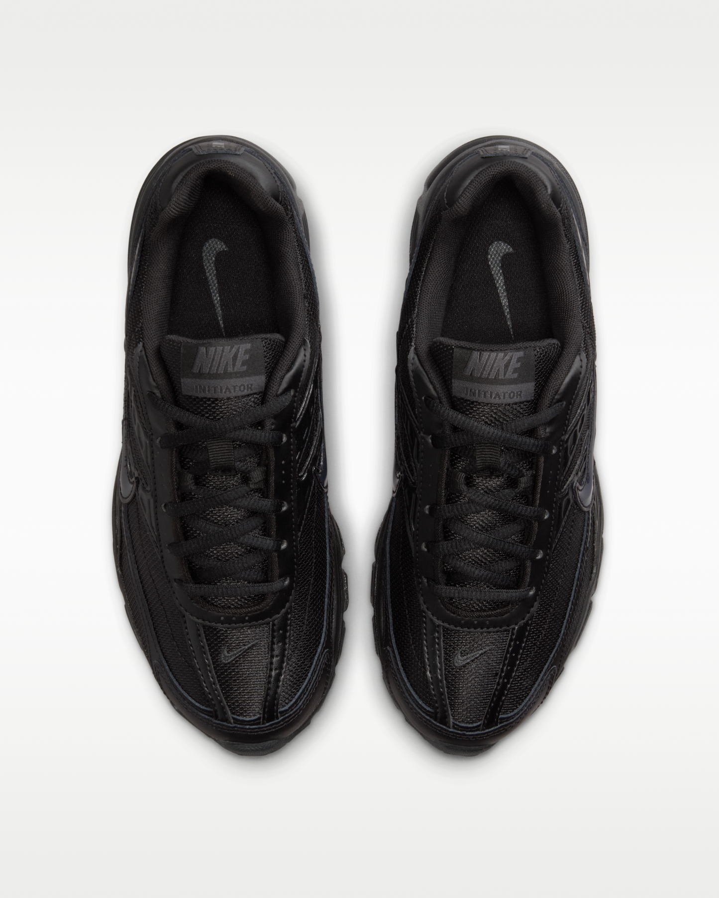 Nike Initiator Women's Shoes - Black/Dark Smoke Grey - View 4