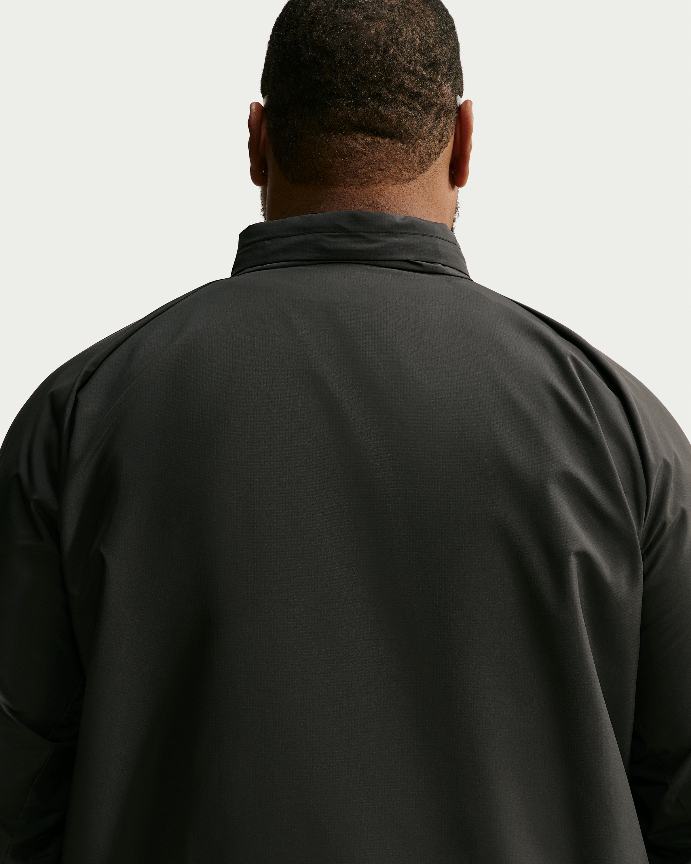 Nike Miler Men's Repel UV Protection Hooded Running Jacket - Black/Black - View 8