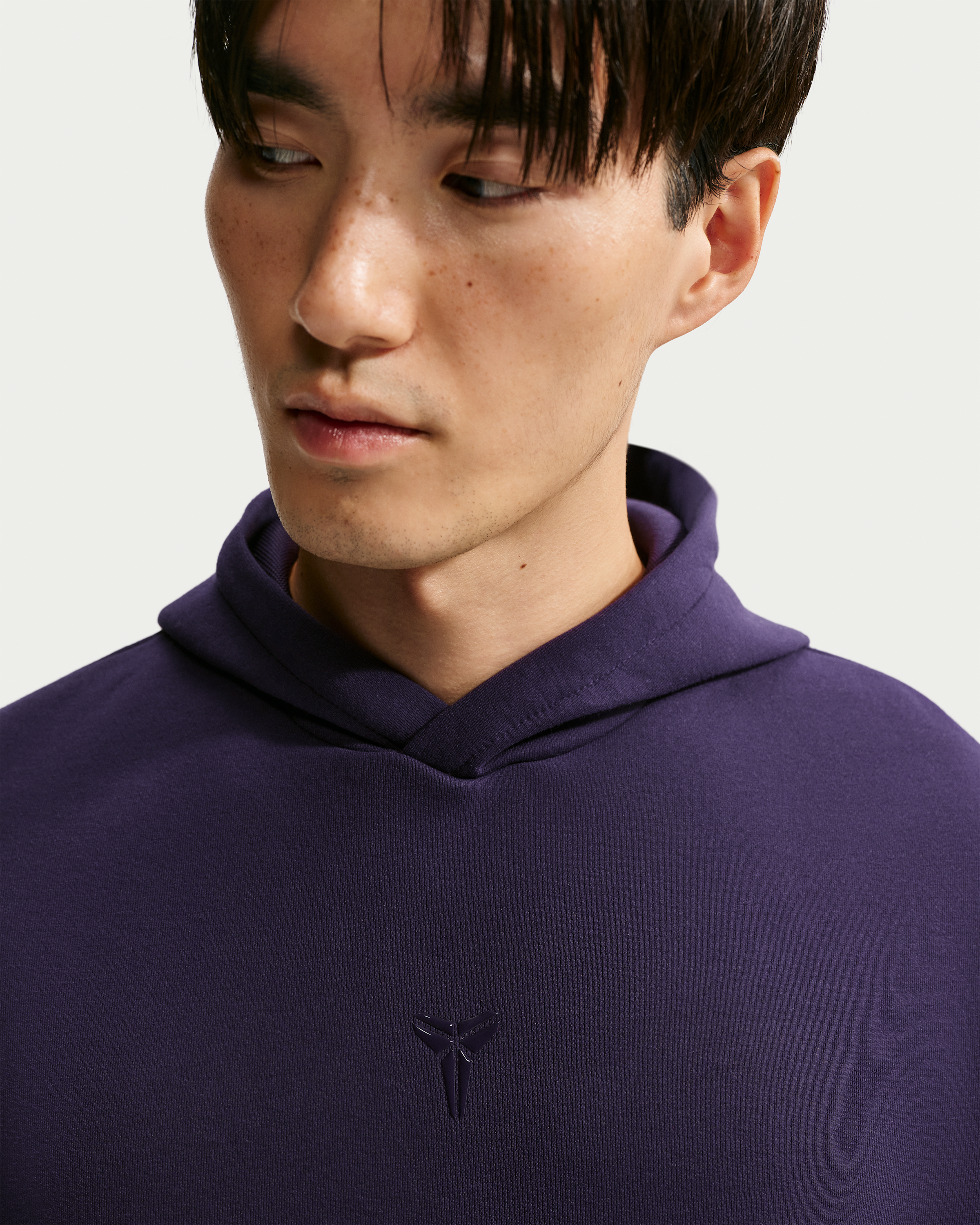 Kobe Men's Nike Dri-FIT Pullover Basketball Hoodie - Purple Dynasty/Purple Dynasty - View 3