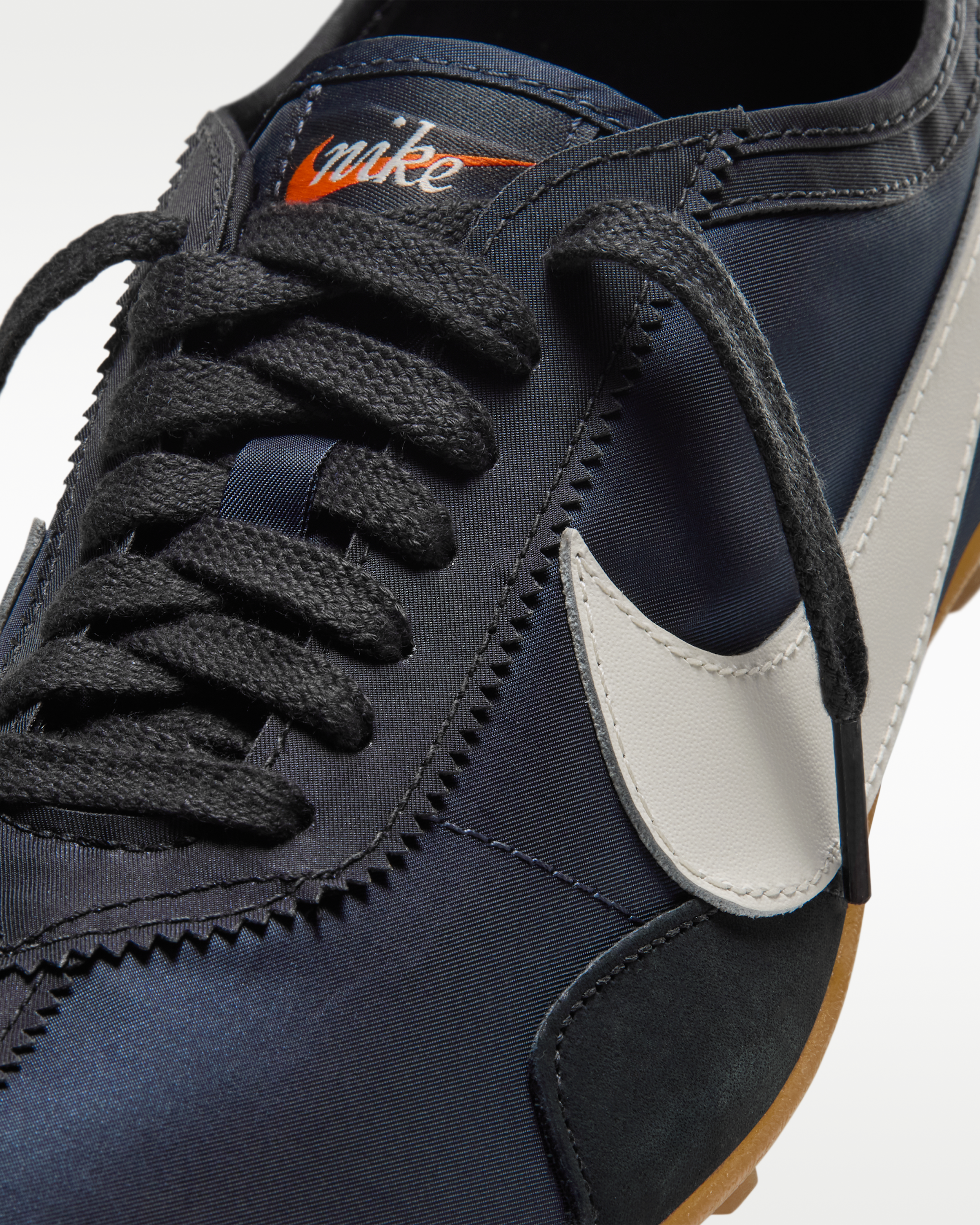 Nike Moon Shoe Women's Shoes - Off-Noir/Black/Gum Light Brown/Sail - View 7