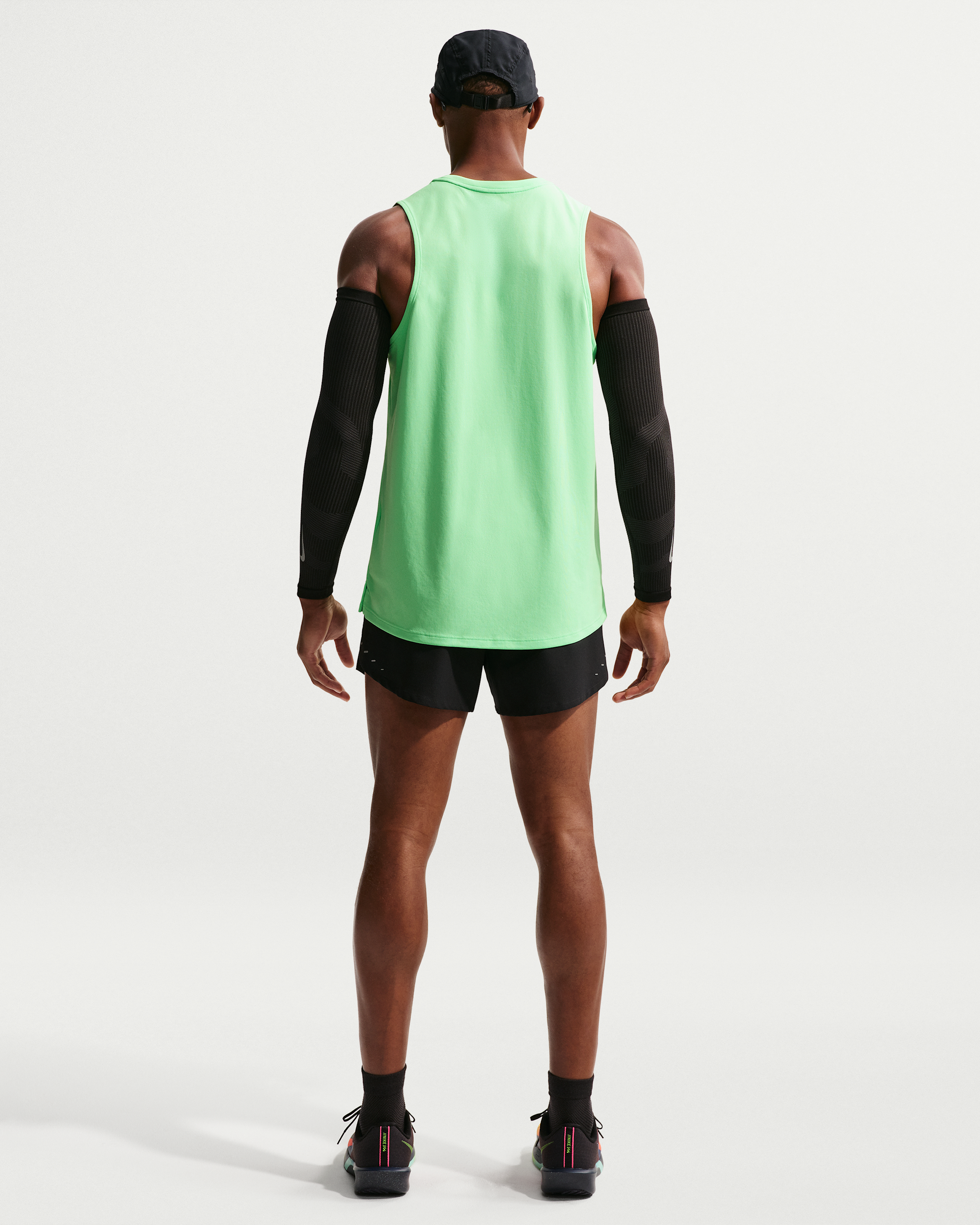 Nike Miler Men's Dri-FIT Running Tank Top - Illusion Green - View 5