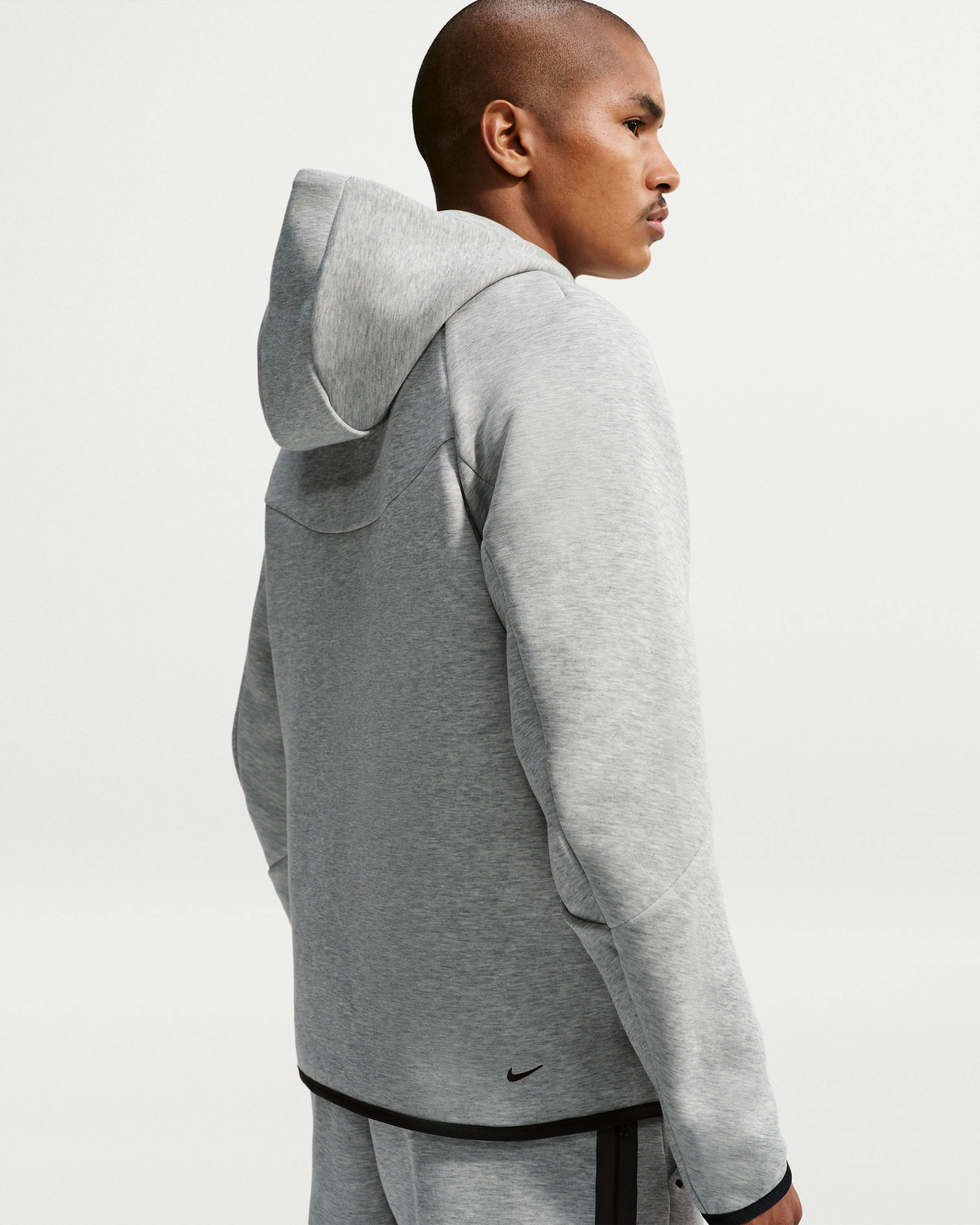 Nike Tech Men's Fleece Windrunner Full-Zip Jacket - Dark Grey Heather/Black - View 2