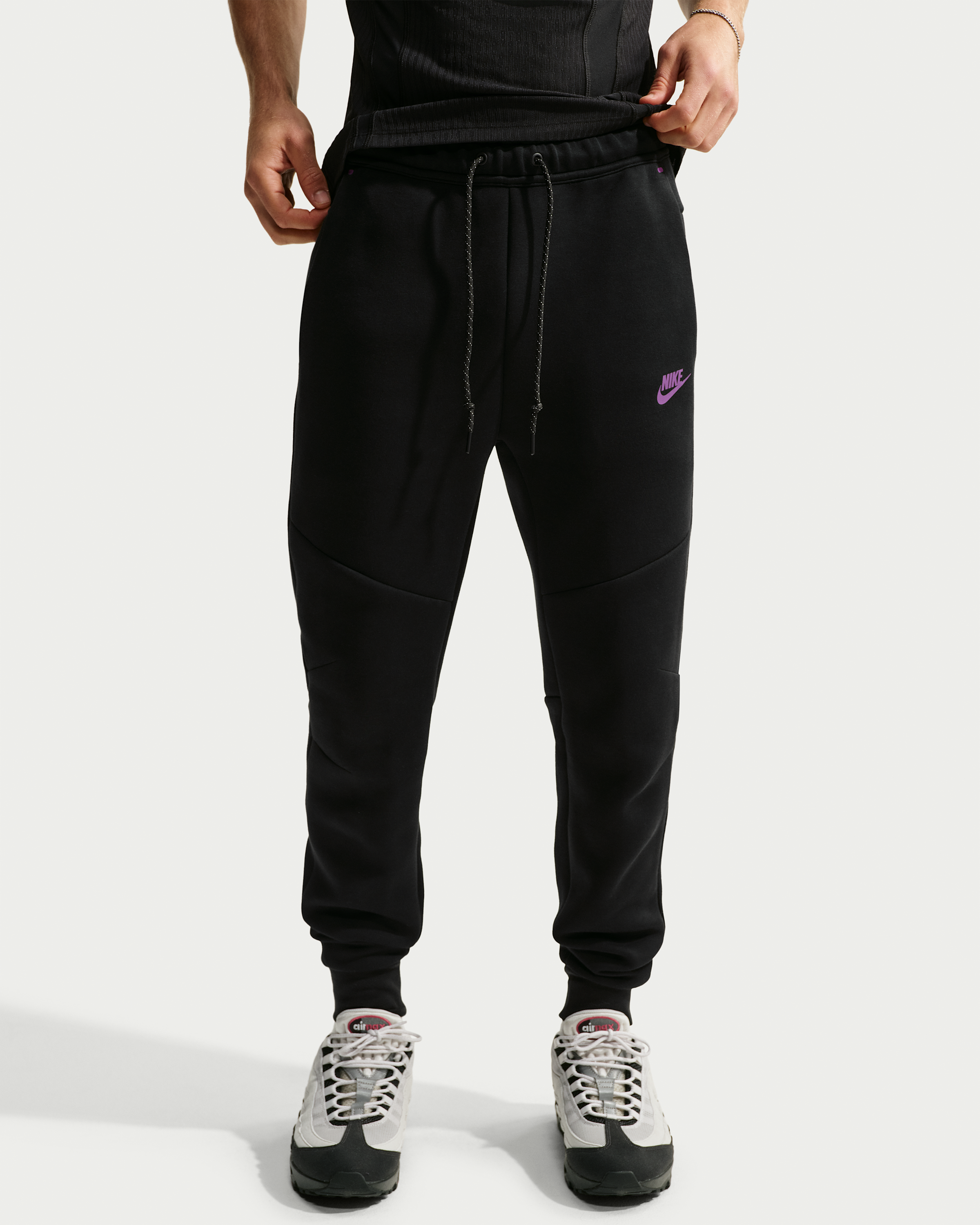 Nike Tech Men's Fleece Joggers - Black/Viotech - View 2