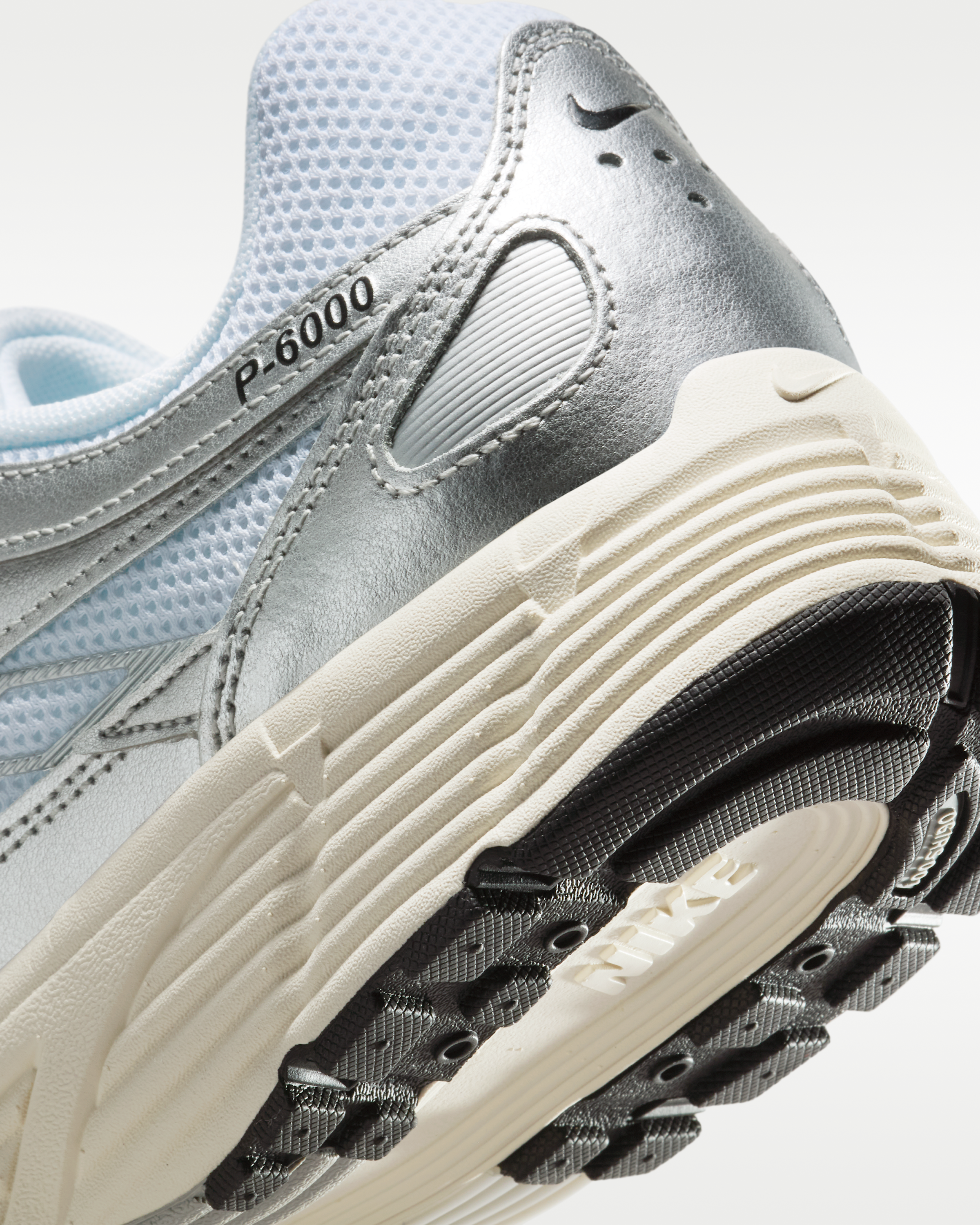 Nike P-6000 Shoes - White/Metallic Silver/Flat Silver/Black - View 8
