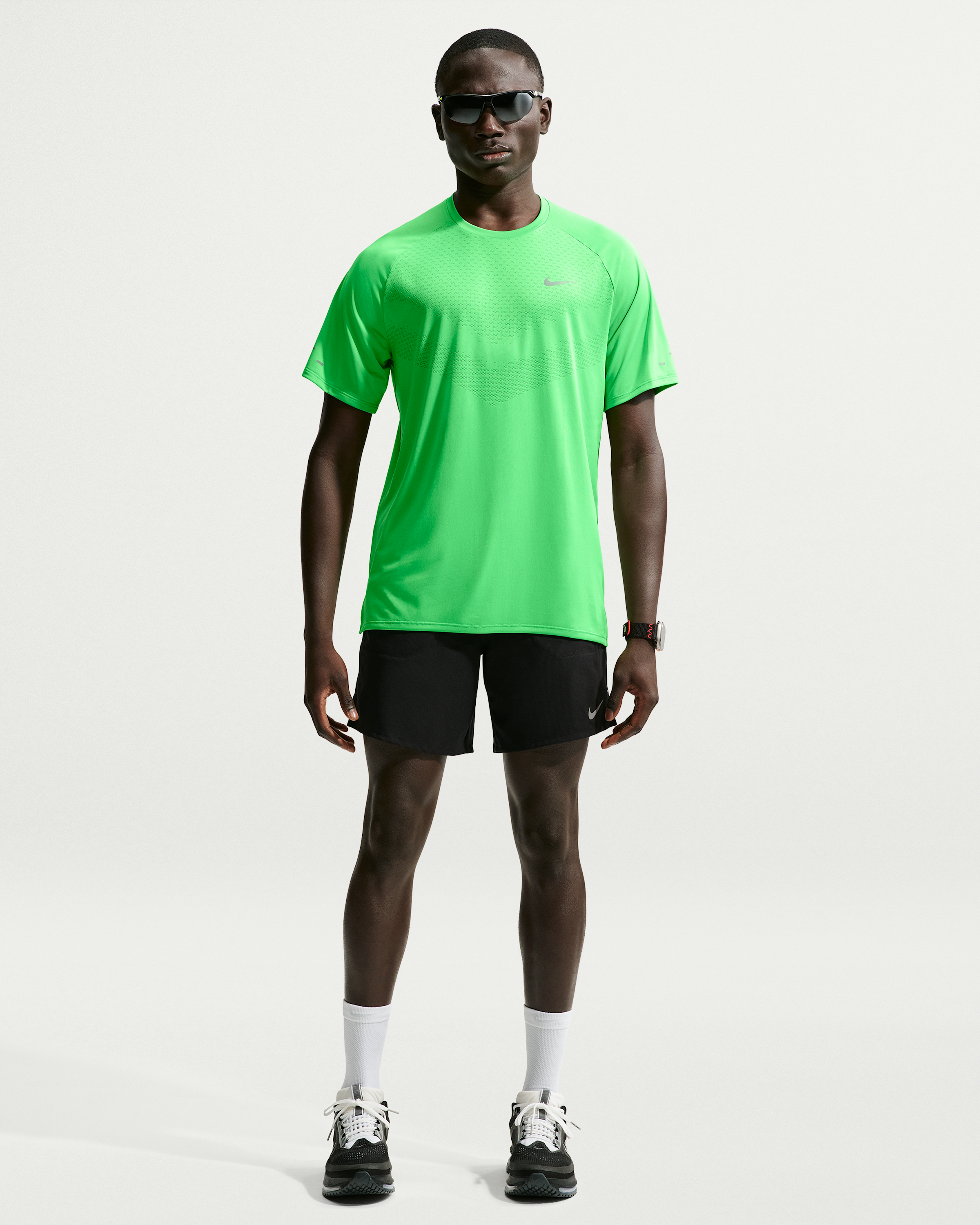 Nike Stride Men's Dri-FIT ADV Short-Sleeve Running Top - Green Spark - View 4