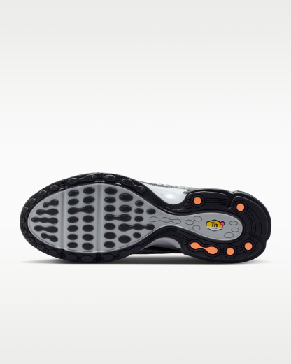 Nike Air Max Plus VII Men's Shoes - Light Smoke Grey/Dark Smoke Grey/Hot Curry - View 2