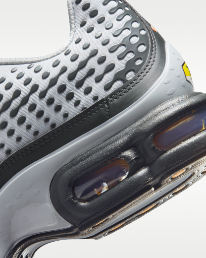 Nike Air Max Plus VII Men's Shoes - Light Smoke Grey/Dark Smoke Grey/Hot Curry - View 8