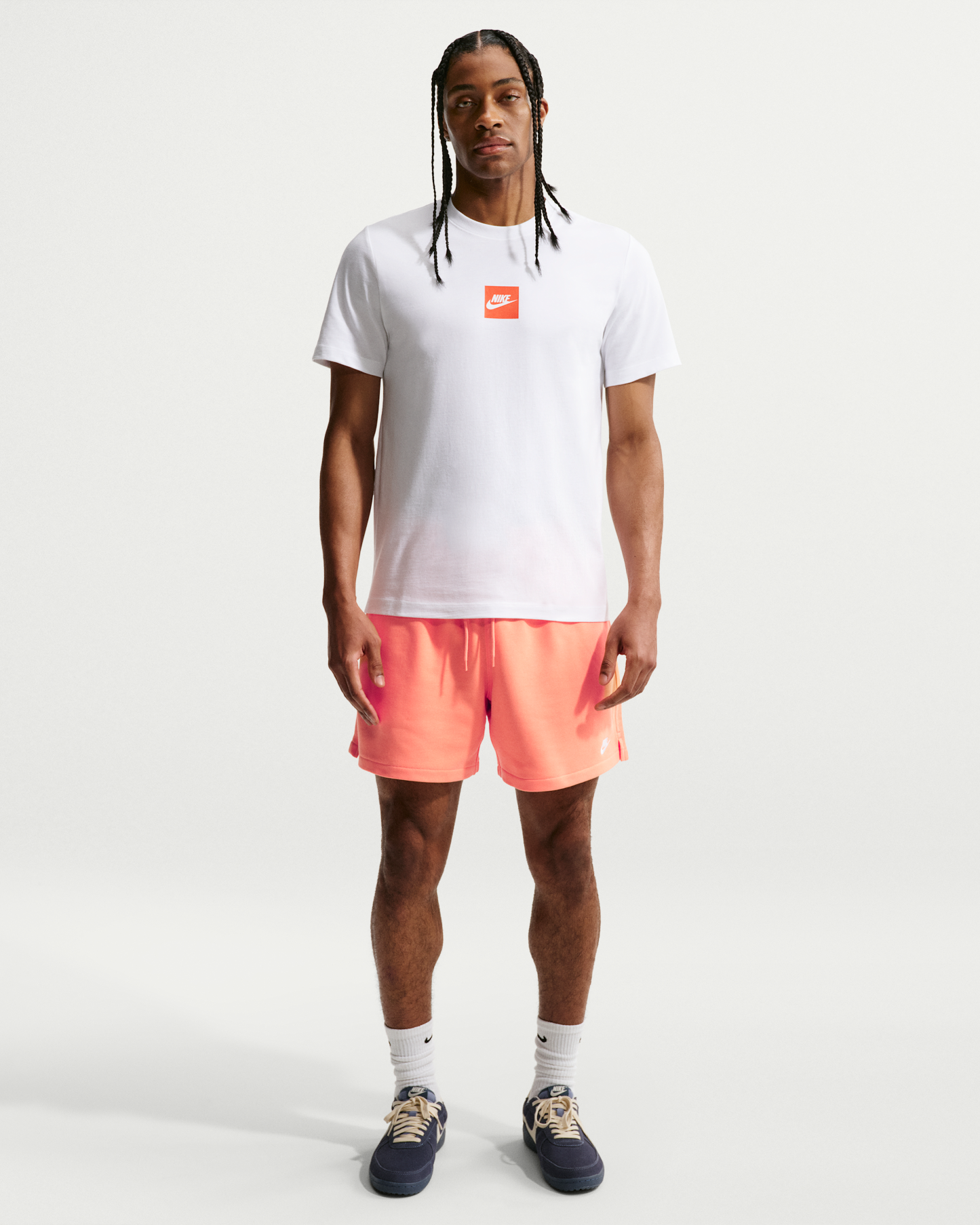 Nike Sportswear T-Shirt - White/Black - View 4