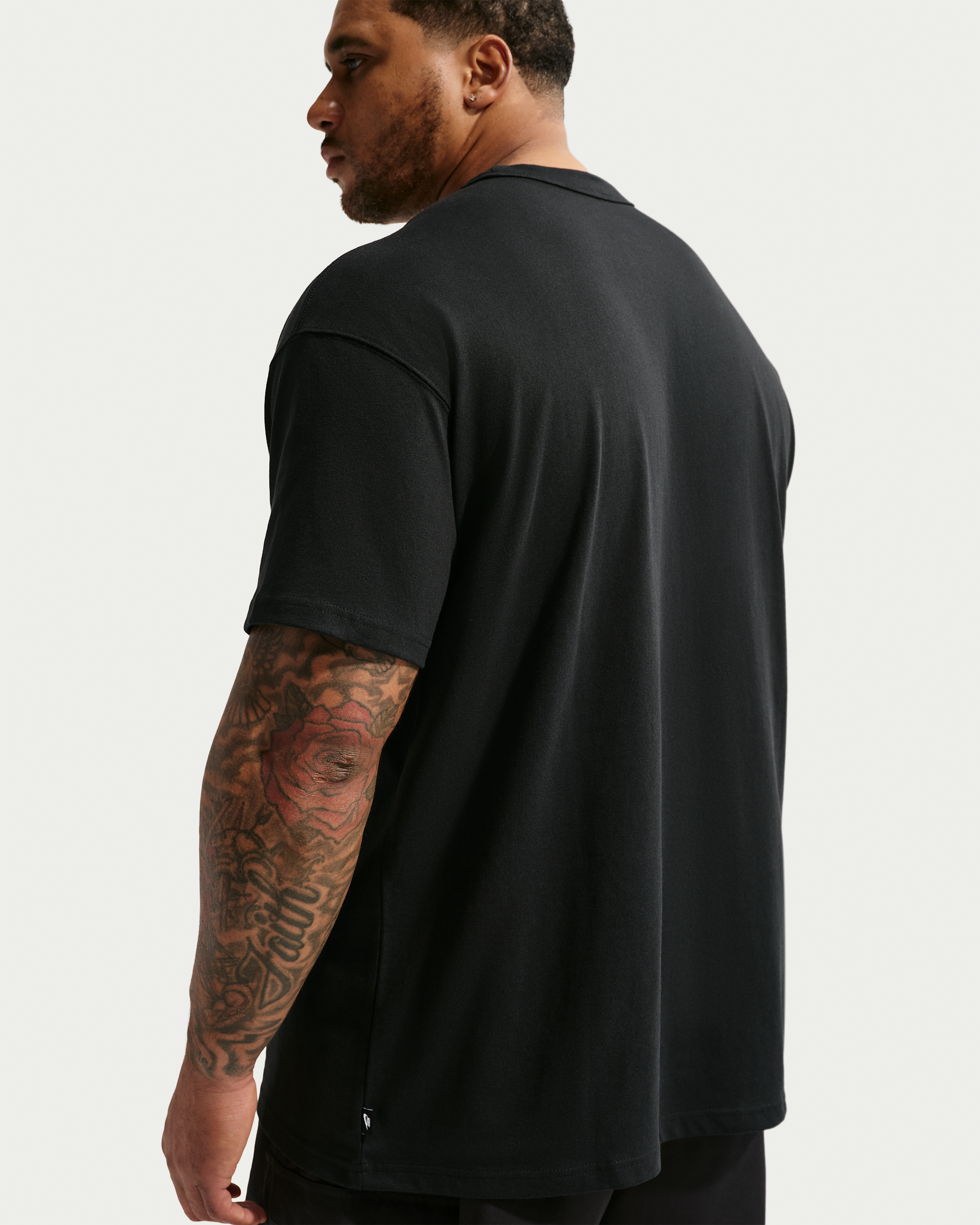 Nike Sportswear Premium Essentials Men's T-Shirt - Black - View 7