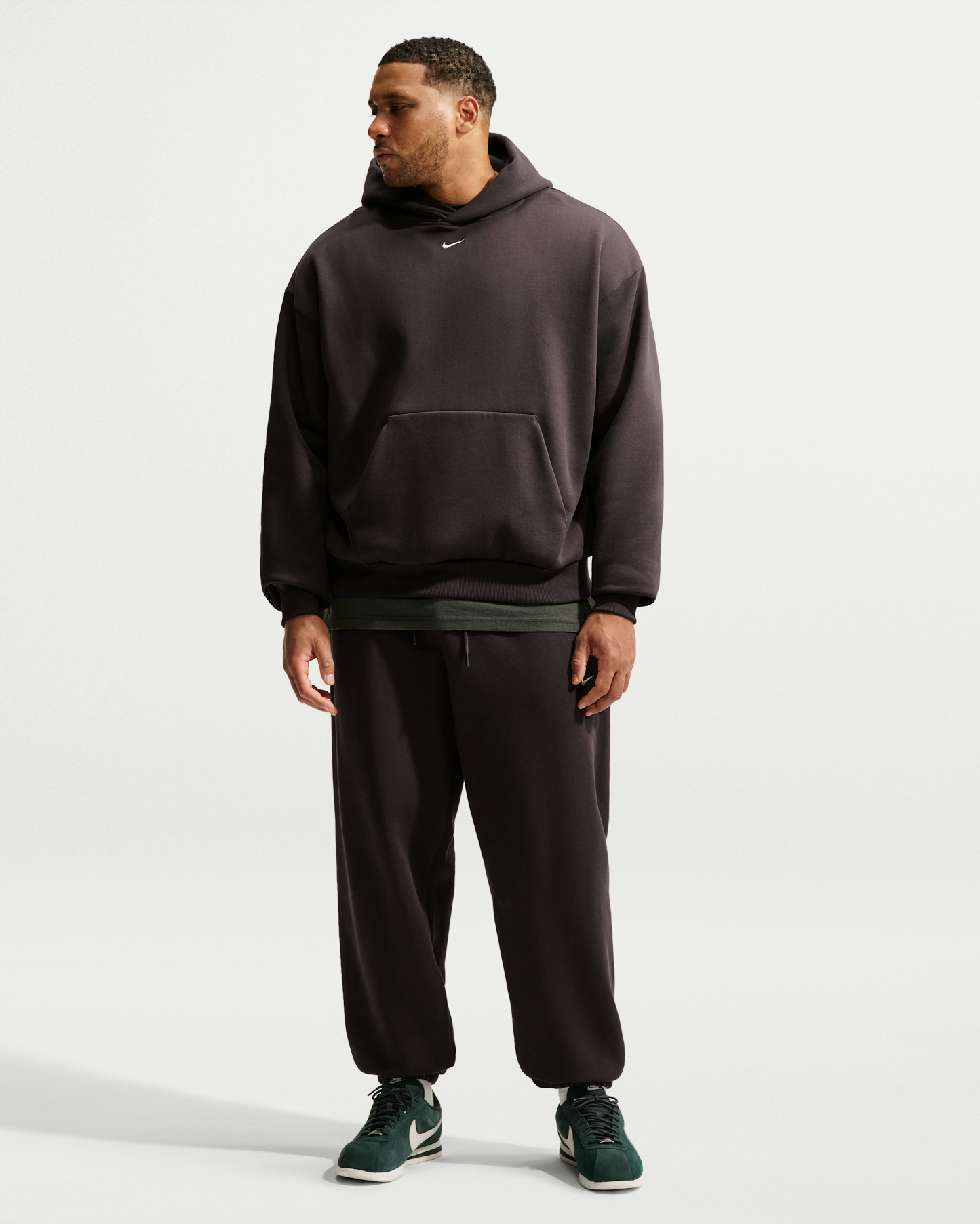 Nike Solo Fleece Men's Cuffed Trousers - Velvet Brown/Sail - View 6