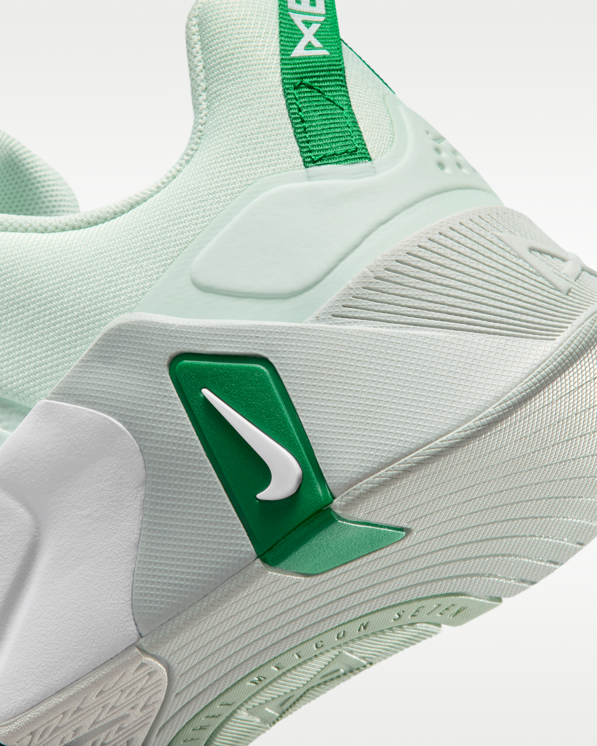 Nike Free Metcon 7 Women's Training Shoes - Barely Green/Malachite/Light Silver/White - View 8
