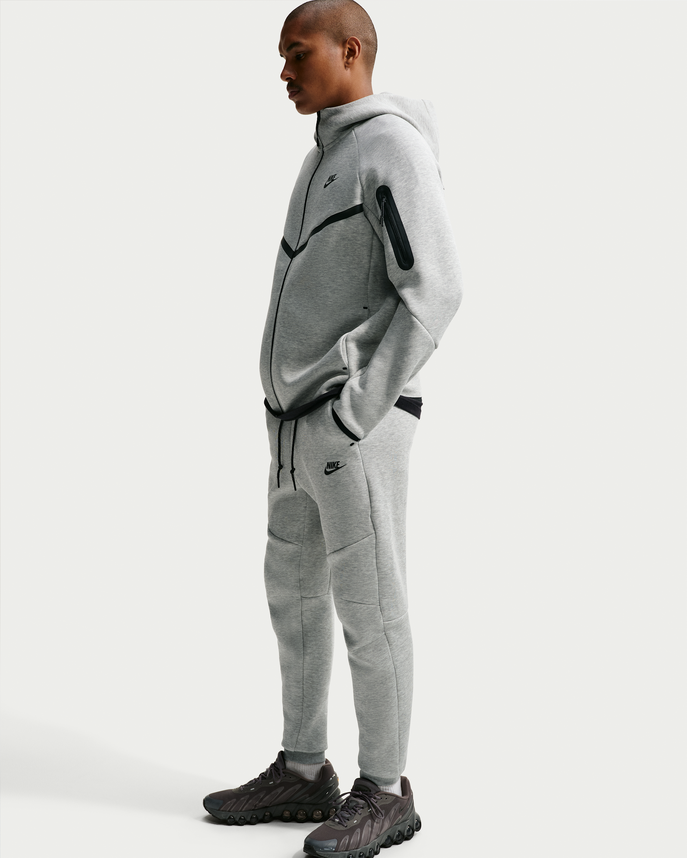 Nike Tech Men's Fleece Joggers - Dark Grey Heather/Black - View 4