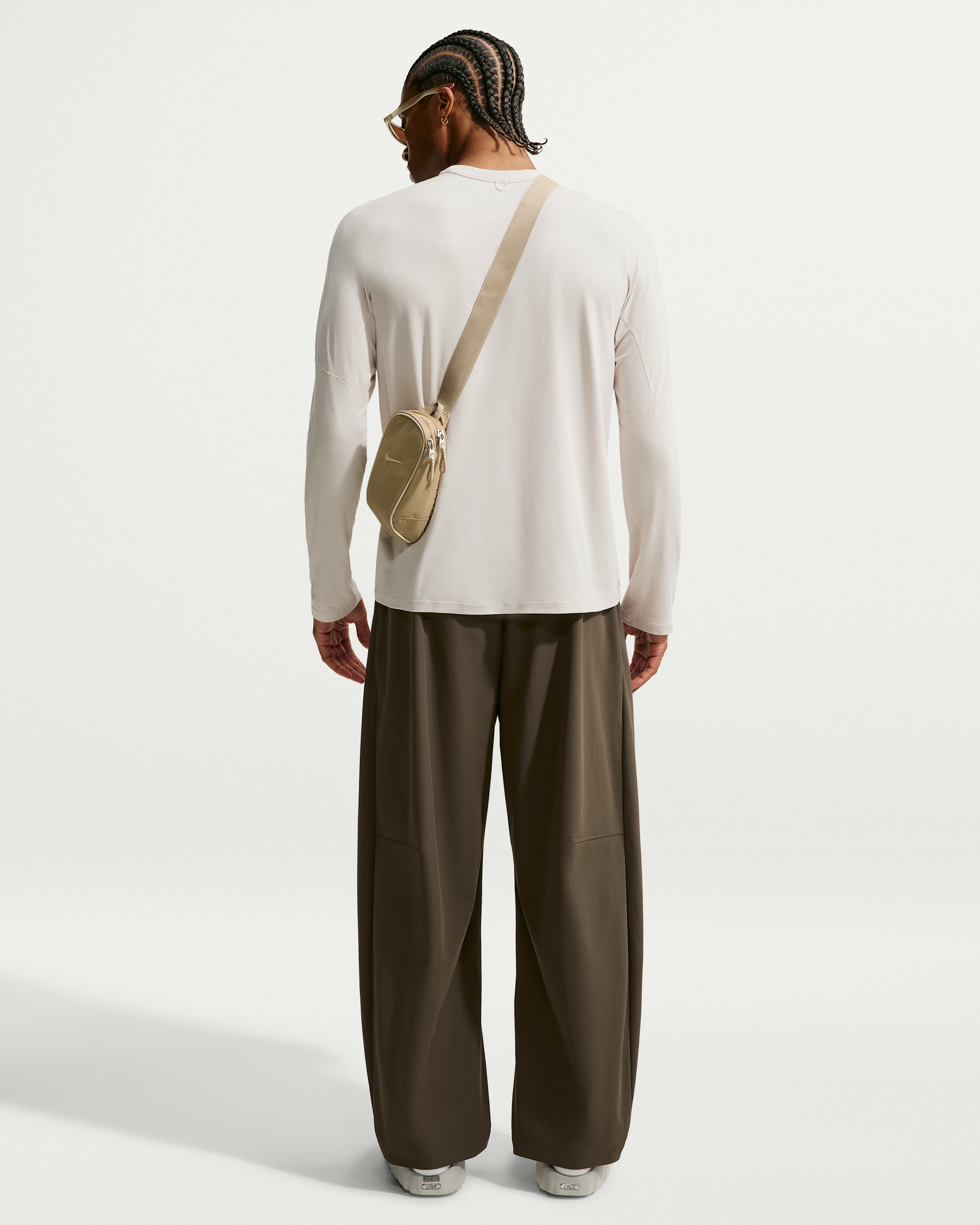 Nike 24.7 PerfectStretch Men's Dri-FIT UV Protection Barrel-Leg Trousers - Dark Hazel/Black/Velvet Brown - View 5