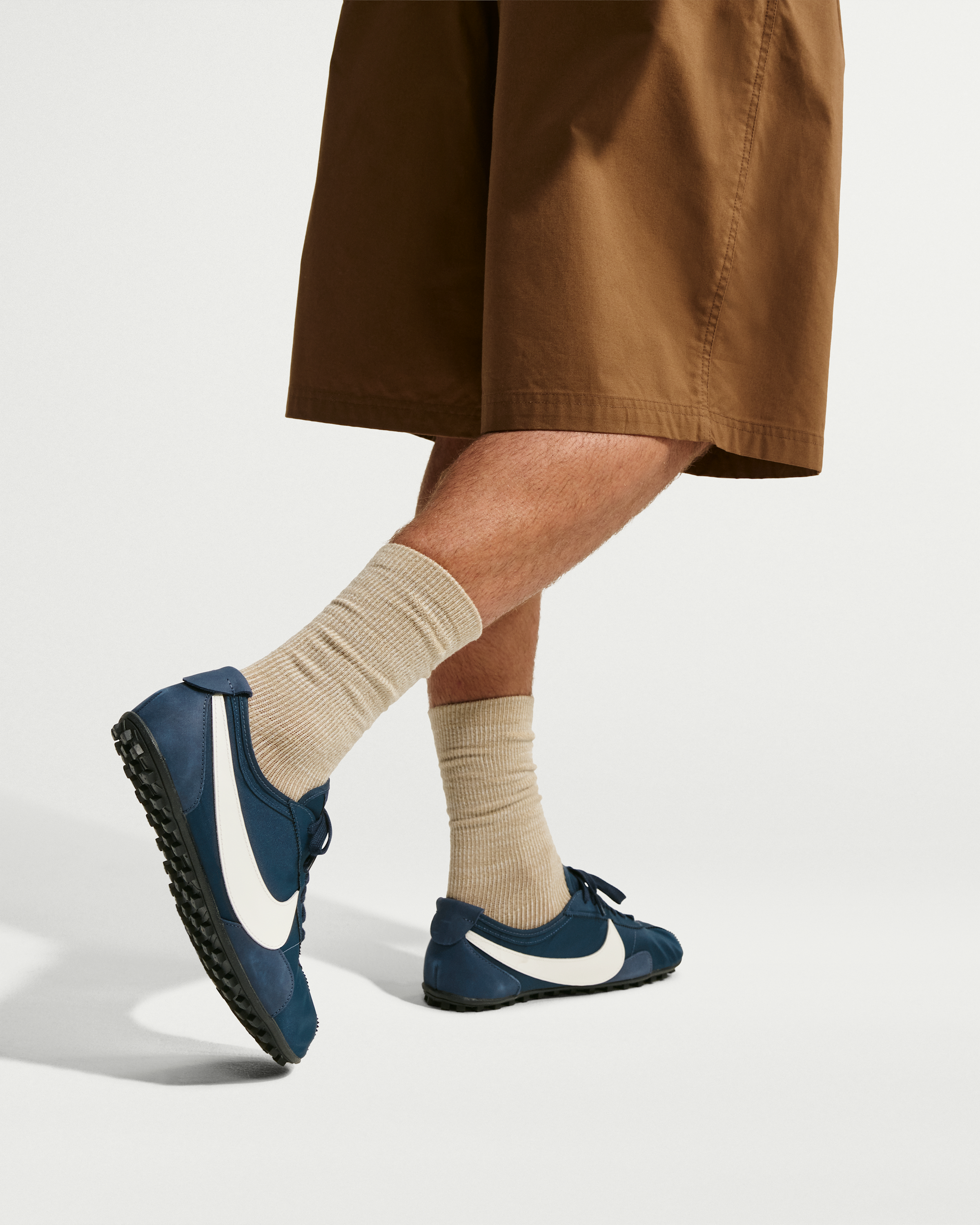 Nike Moon Shoe OG Men's Shoes - Midnight Navy/Black/Sail - View 9
