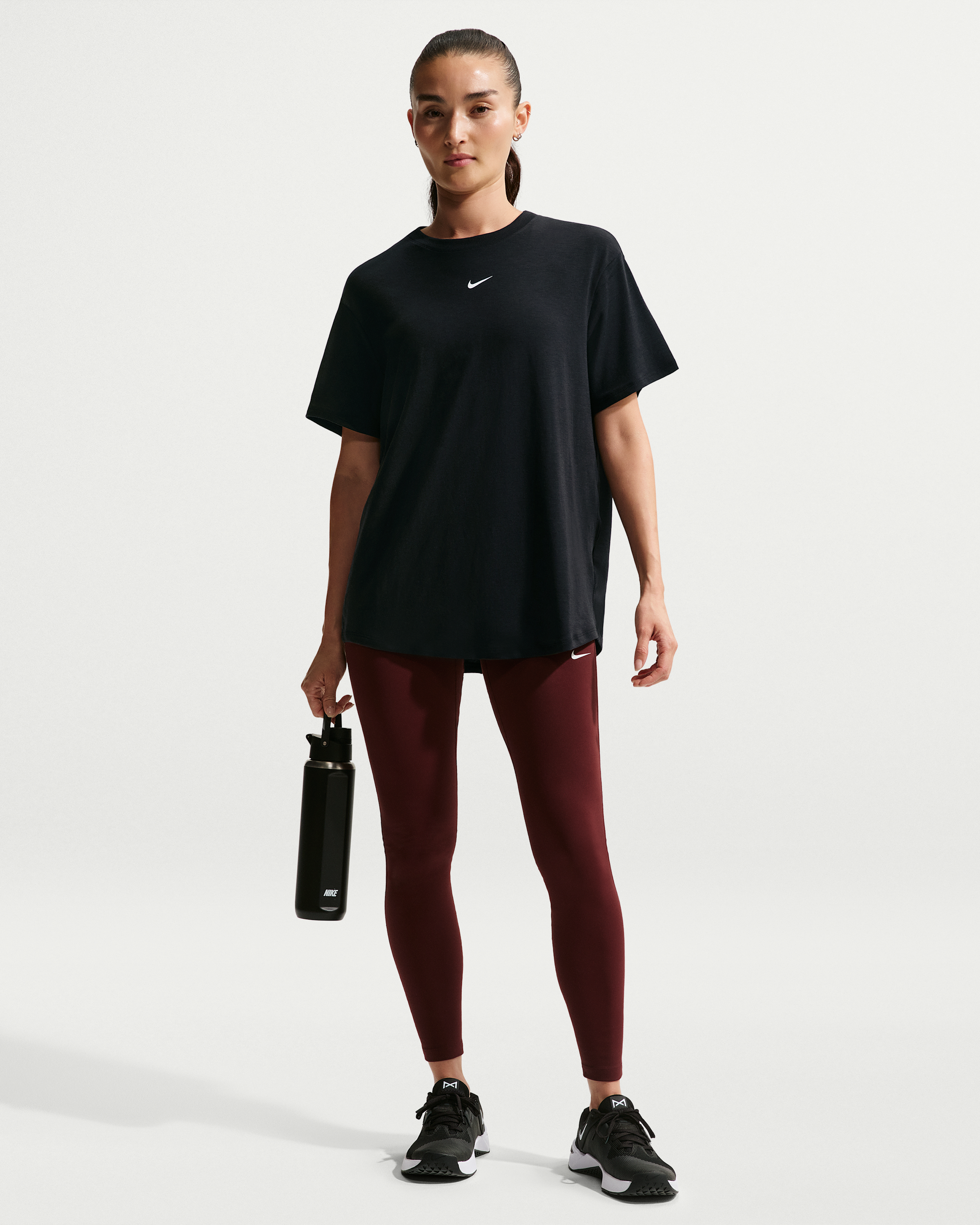 Nike One Relaxed Women's Dri-FIT Short-Sleeve Top - Black/White - View 4