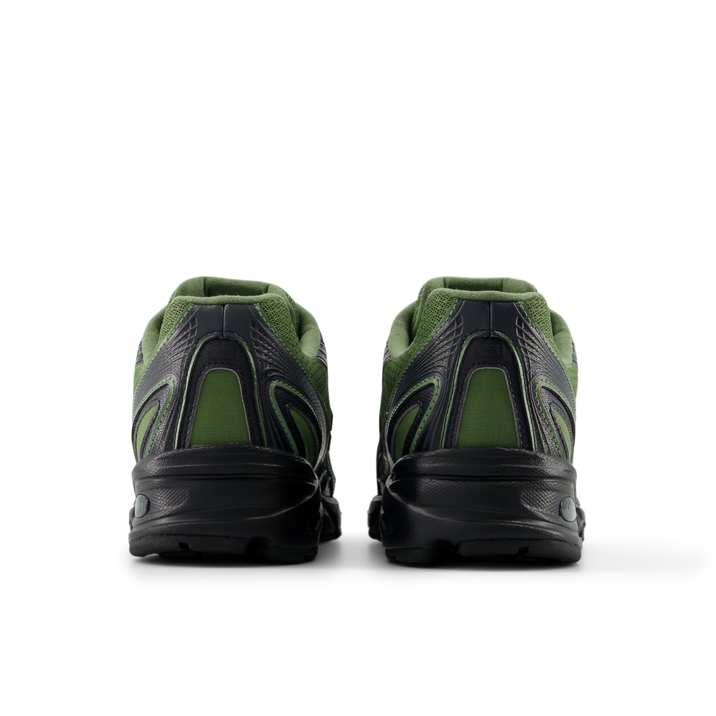 New Balance 740, U7403DN