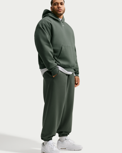 Nike Solo Fleece Men's Cuffed Trousers - Camo Green/Sail - View 10