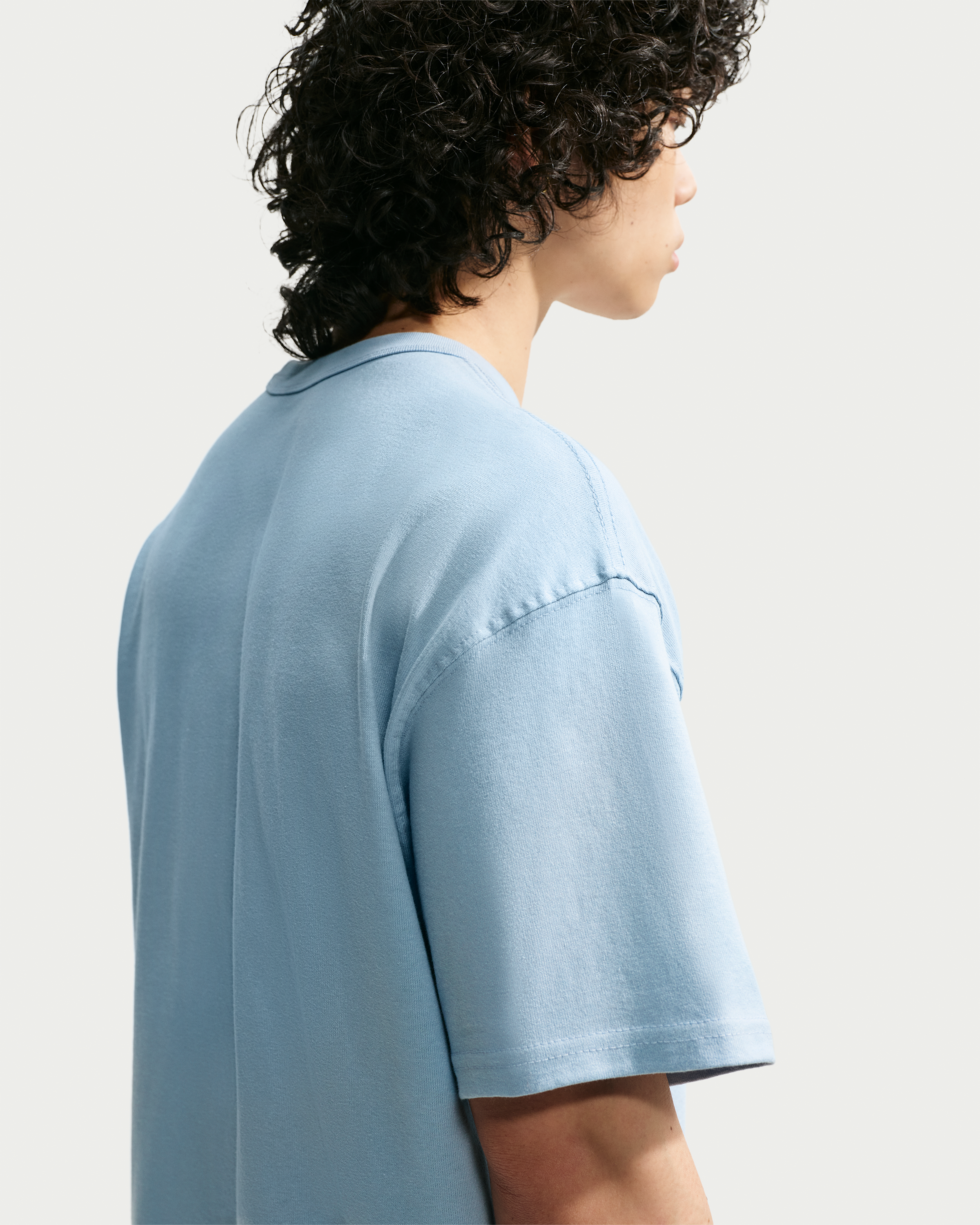 Nike Sportswear Premium Essentials Men's T-Shirt - Light Armoury Blue - View 2