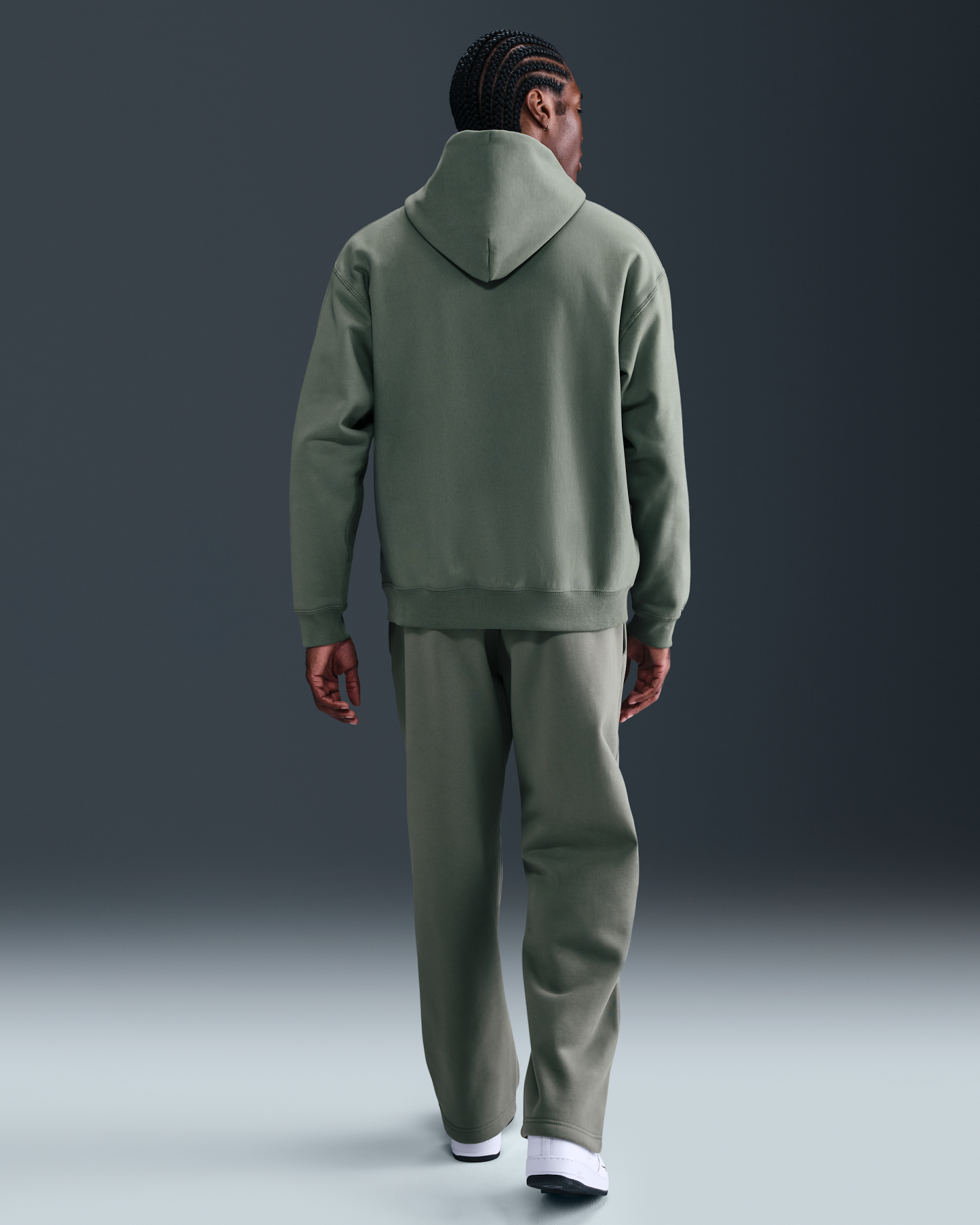 Nike Solo Swoosh Men's Pullover Hoodie - Clay Green/Clay Green/White - View 5