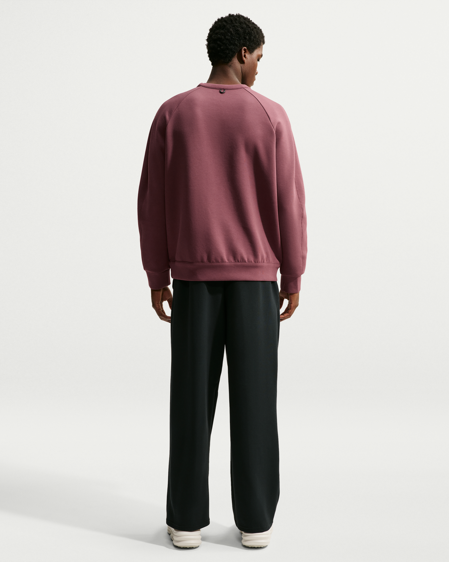 Nike 24.7 ImpossiblySoft Men's Dri-FIT Crew - Light Boulder/Black/Burgundy Crush - View 5