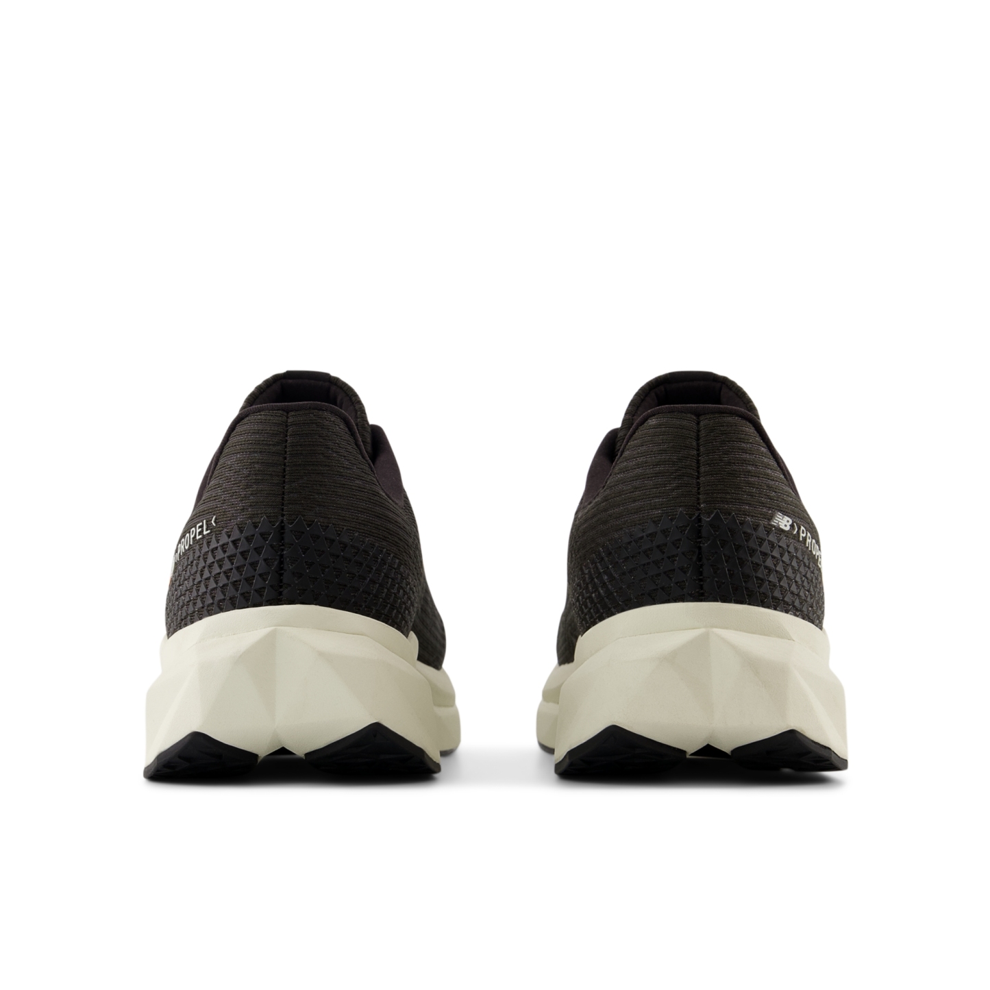 New Balance FuelCell Propel v5, MFCPRCB5