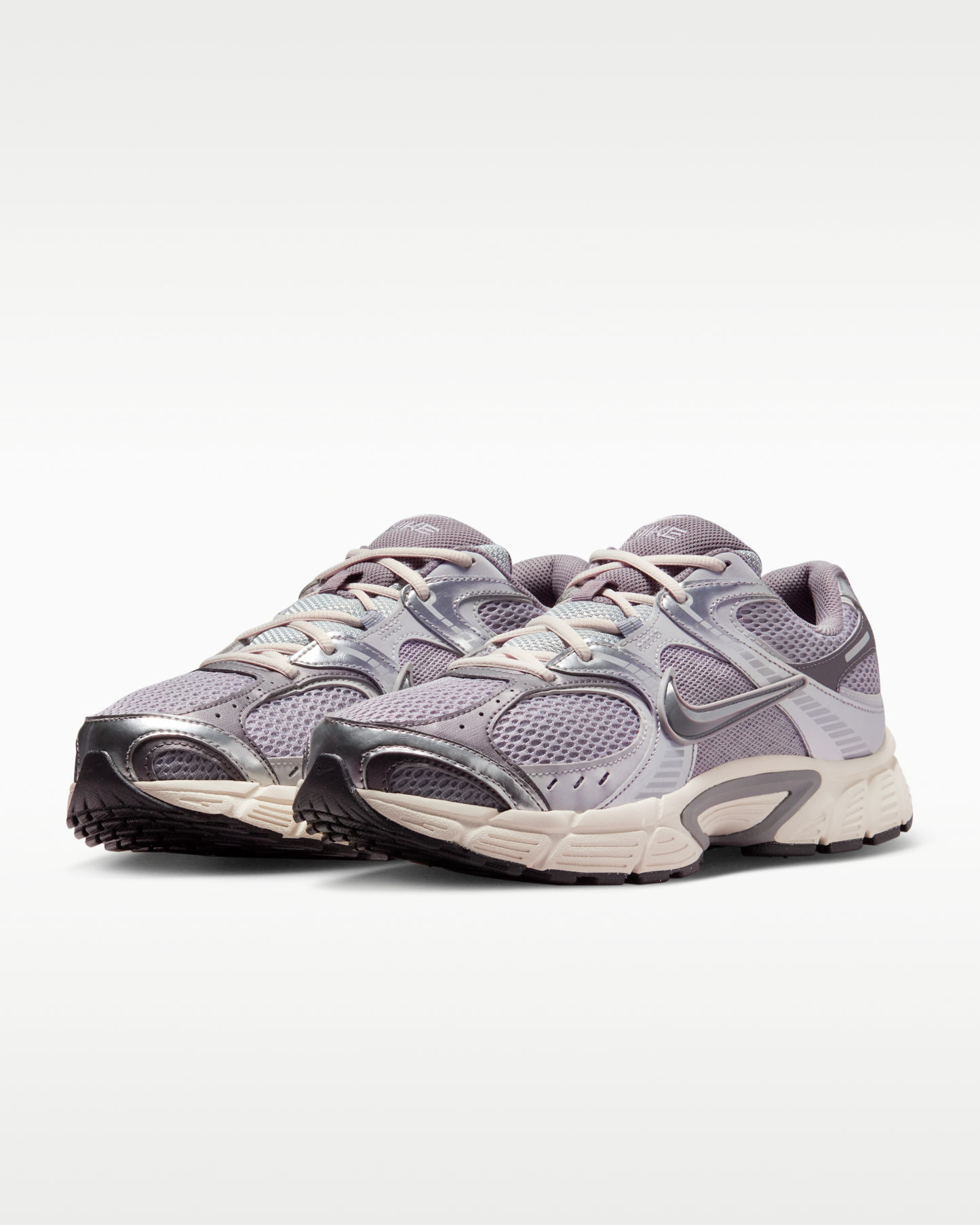 Nike V5 RNR Men's Shoes - Cement Grey/Grey Fog/Light Orewood Brown/Cement Grey - View 5